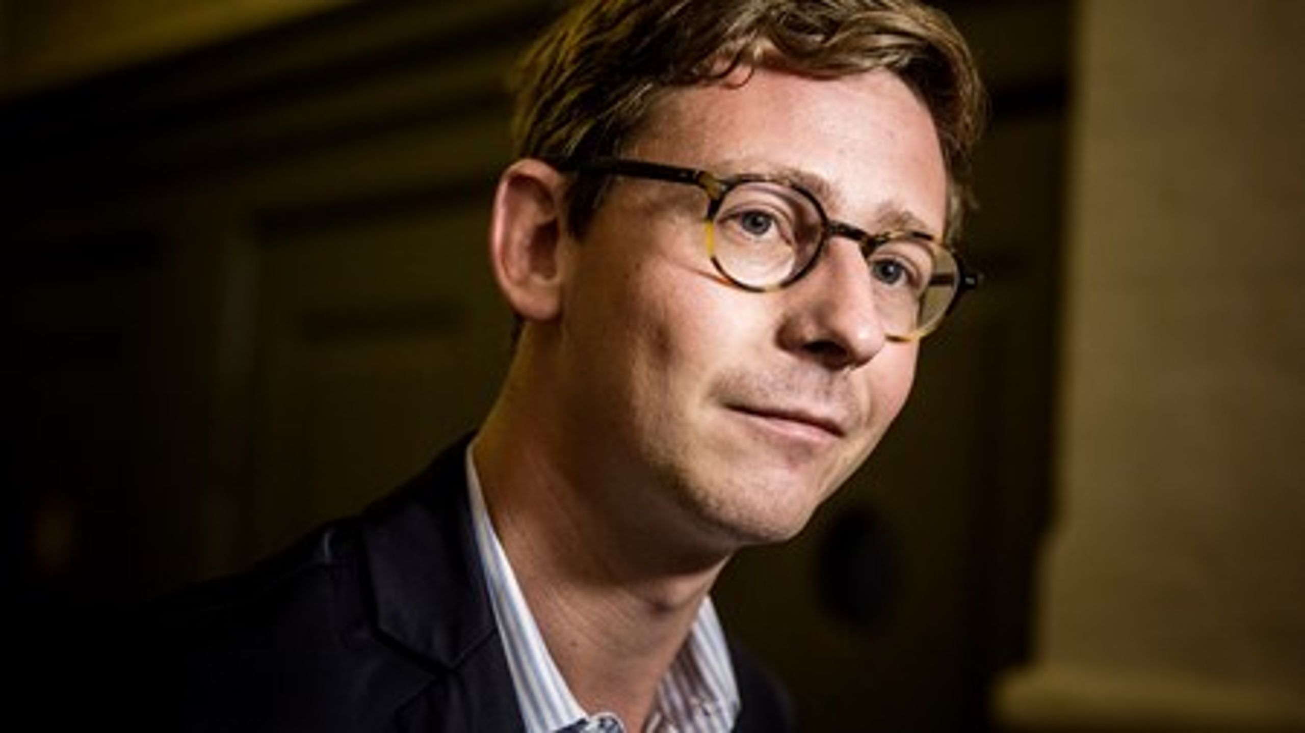 ”Hvis vi skal løse problemerne på udlændingeområdet, bliver vi simpelthen nødt til at fjerne nogle af begrænsningerne for, at vi kan lave den lovgivning, vi gerne vil,”&nbsp; siger Venstres rets- og udlændingeordfører Karsten Lauritzen.<br>