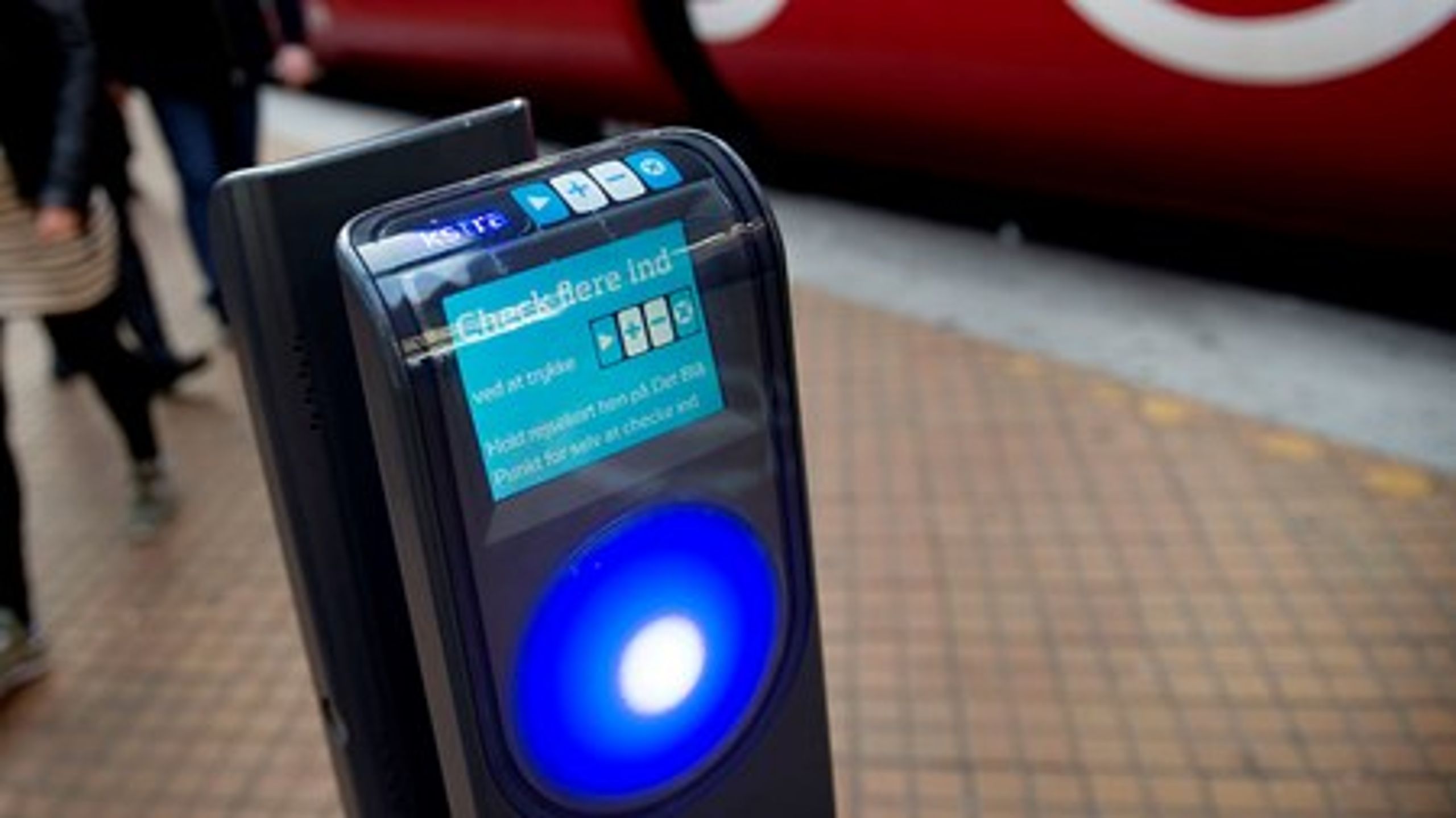 Rejsekortet skulle give mere ens priser på rejser rundt i landet. I stedet har det givet uoverskuelige rabatsystemer og forvirring, og systemet har tidligere fået kritik af Statsrevisorerne.&nbsp;