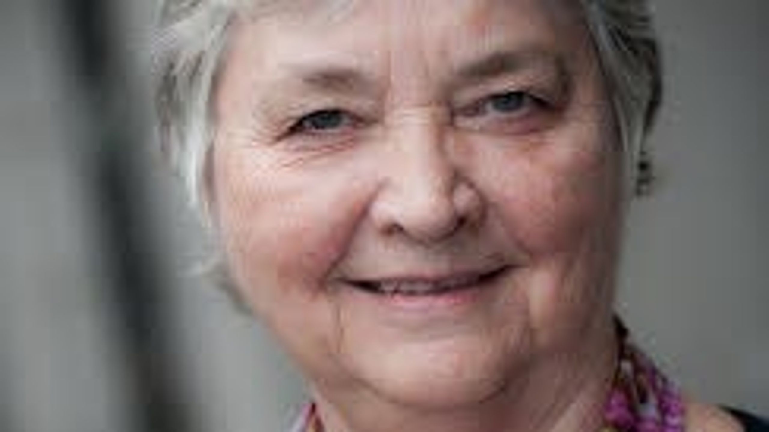 Pårørende er ifølge Jorry Højer en meget overset og tilsidesat gruppe, når vi taler om nære omsorgsgivere til kroniske og langvarige syge personer. <br>