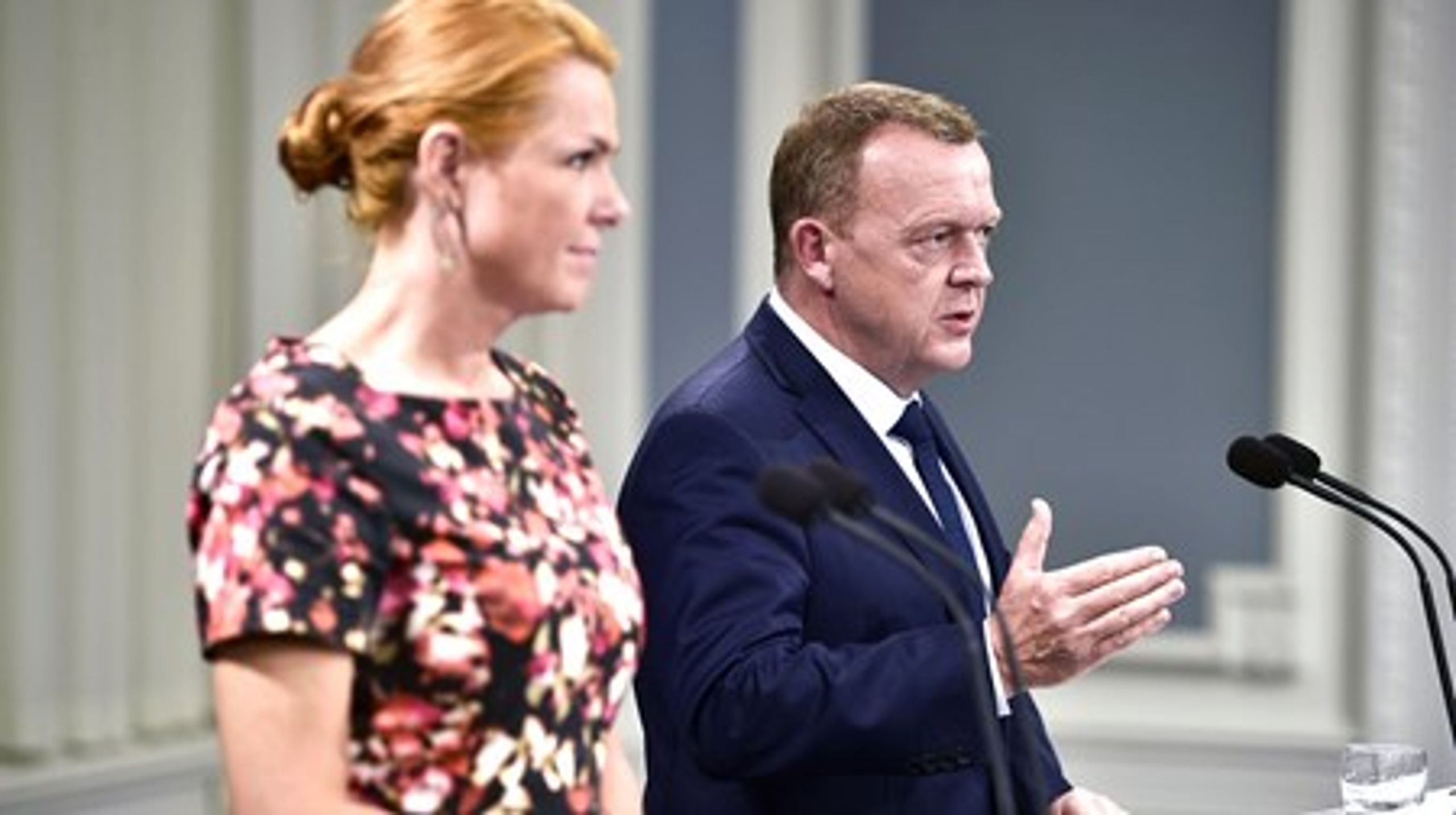 Regeringen og V-toppens flygtningepolitik skaber røre i baglandet.&nbsp;