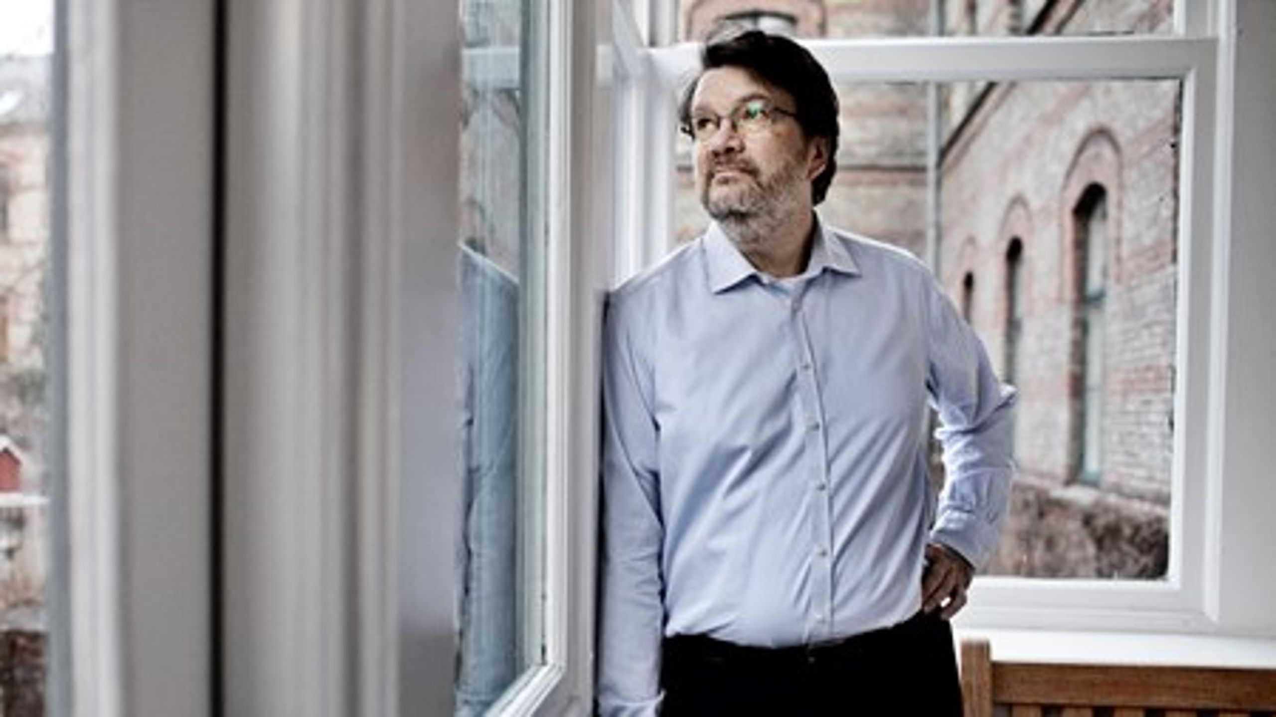 Formanden for Klimarådet, Peter Birch Sørensen, advarer imod at sætte&nbsp;udbygningen af vedvarende energi på hold i en årrække. Tempoet skal tværtimod op, hvis politikernes målsætninger for 2050 skal opfyldes, vurderer han.