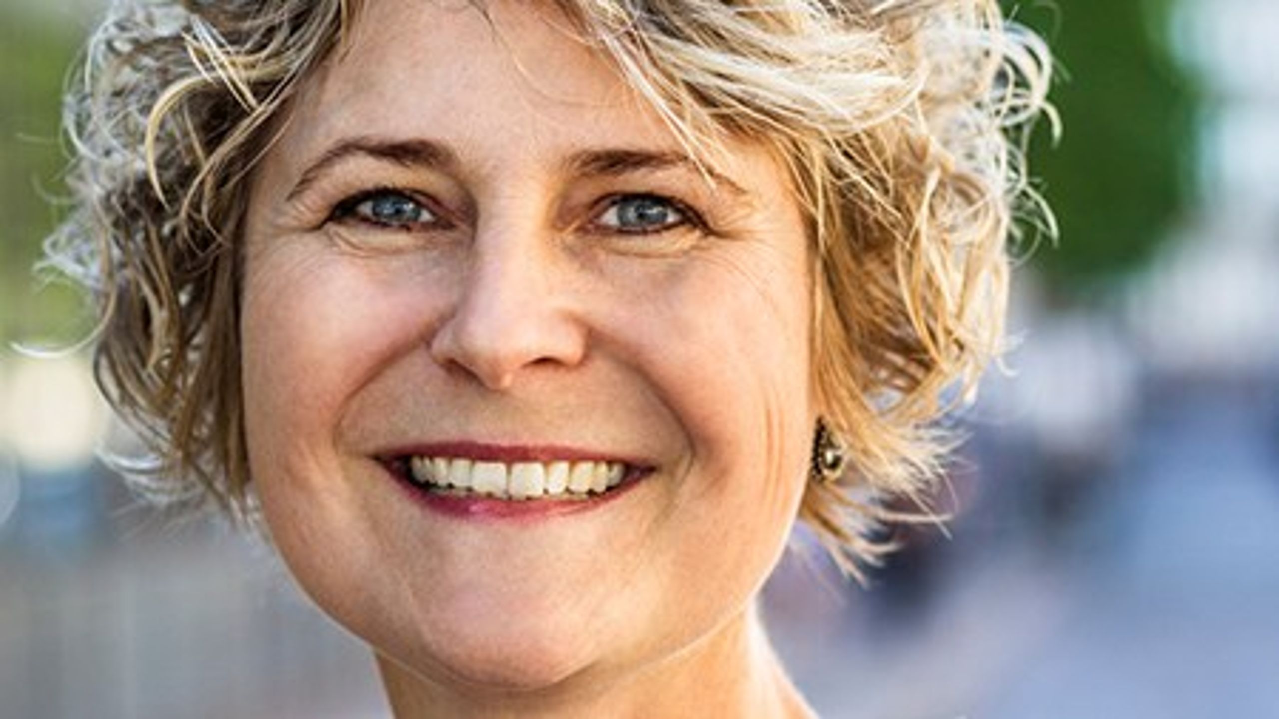 Mette Fybo står i spidsen for Havarikommissionen for Vejtrafikulykker, der netop her udgivet en ny rapport med anbefalinger til større sikkerhed i trafikken.