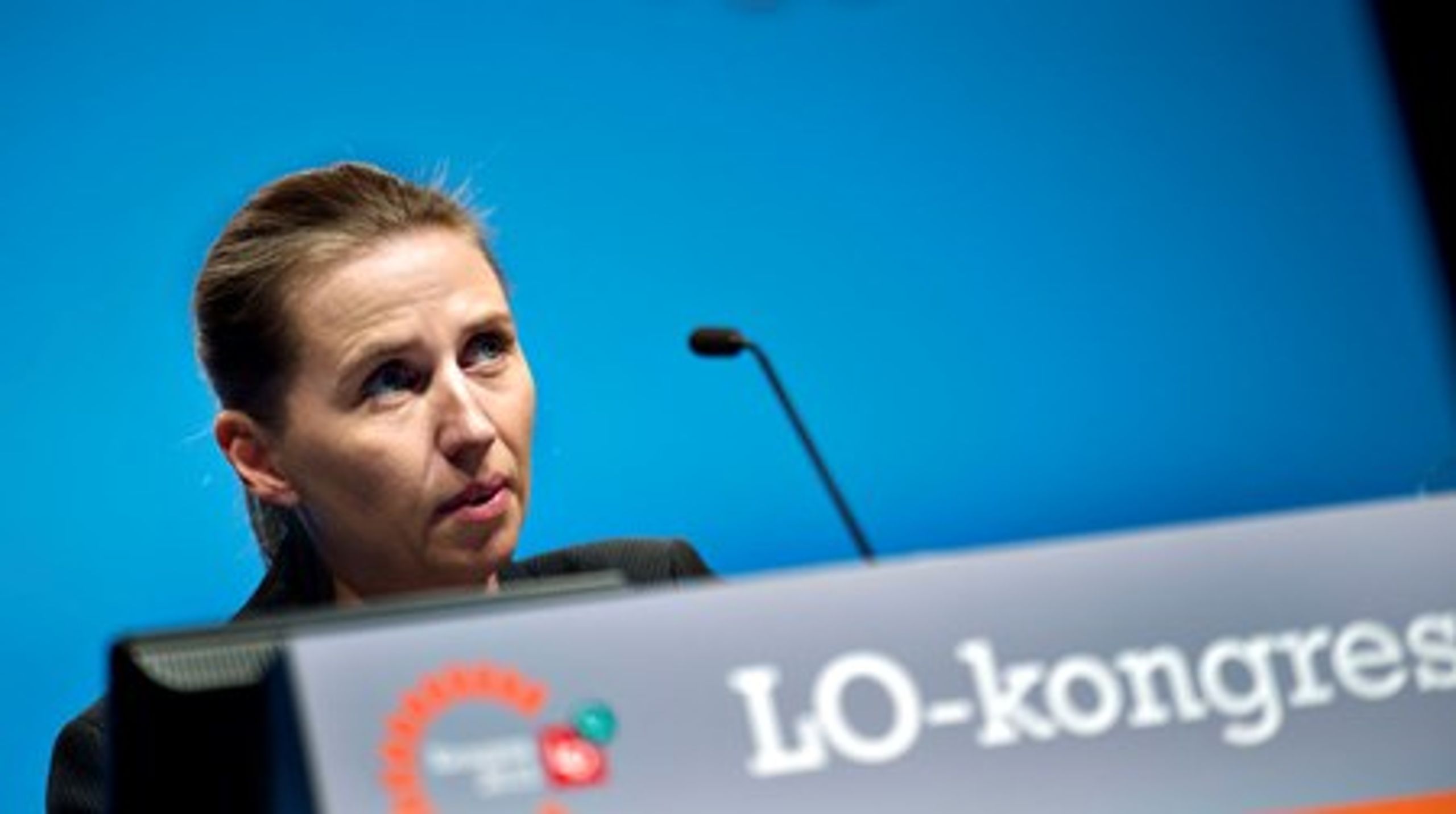 Mette Frederiksen på talerstolen ved LO's kongres i Aalborg.&nbsp;