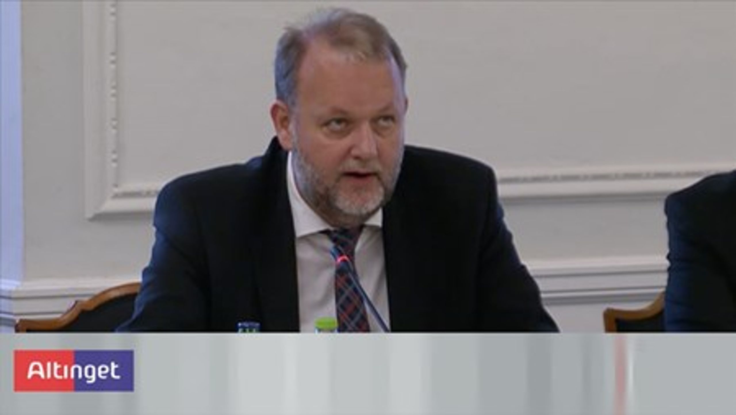 Omlægningen af afgifts- og tilskudssystemet på energiområdet kræver “massive overvejelser,” mener energi-, forsynings- og klimaminister Lars Chr. Lilleholt (V).&nbsp;