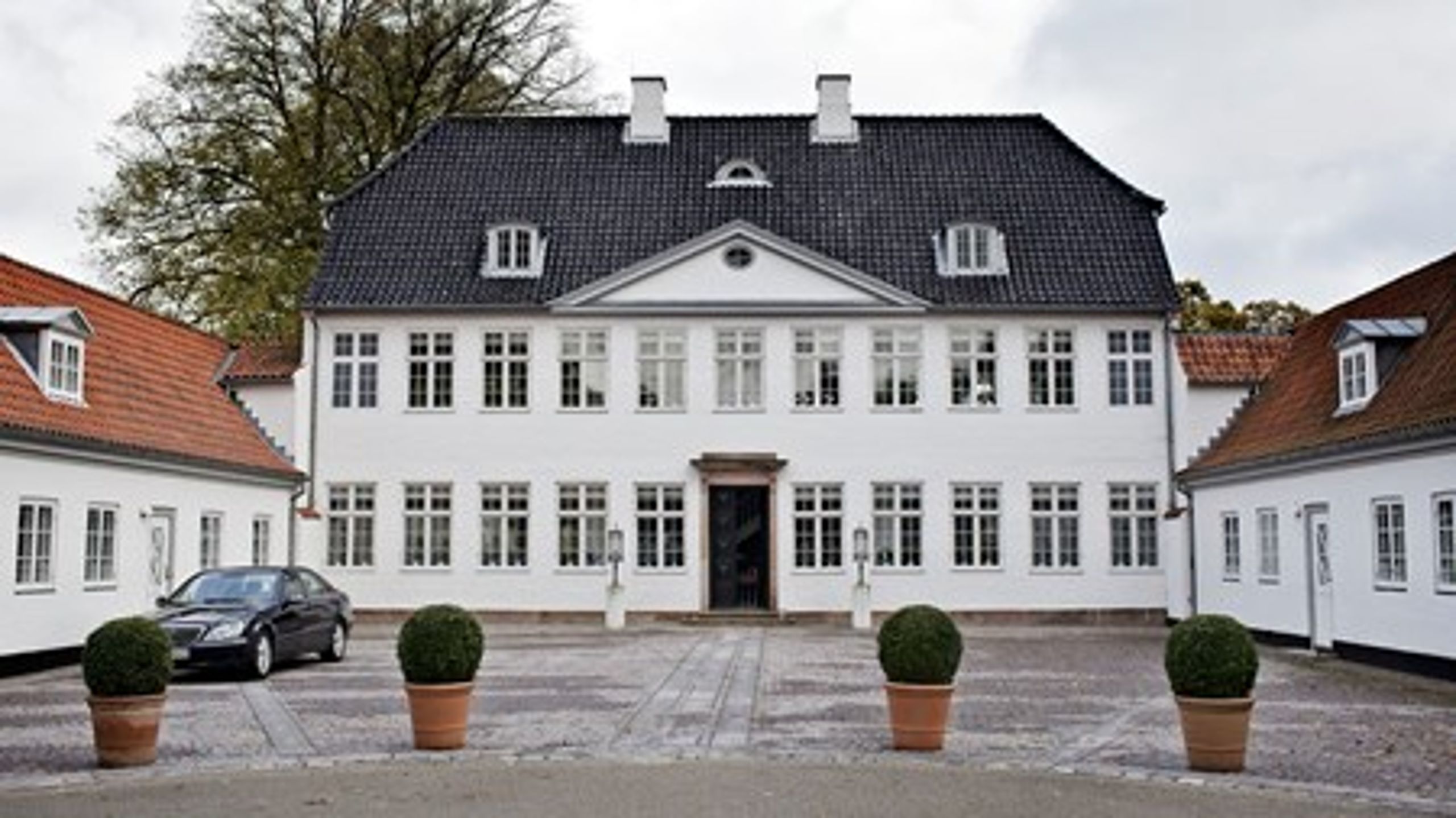 Statsministeren vil gerne bruge sin tjenestebolig mere. Derfor har regeringen foreslået, at han ikke skal betale skat, hvis overnatter der&nbsp;enkelte nætter.