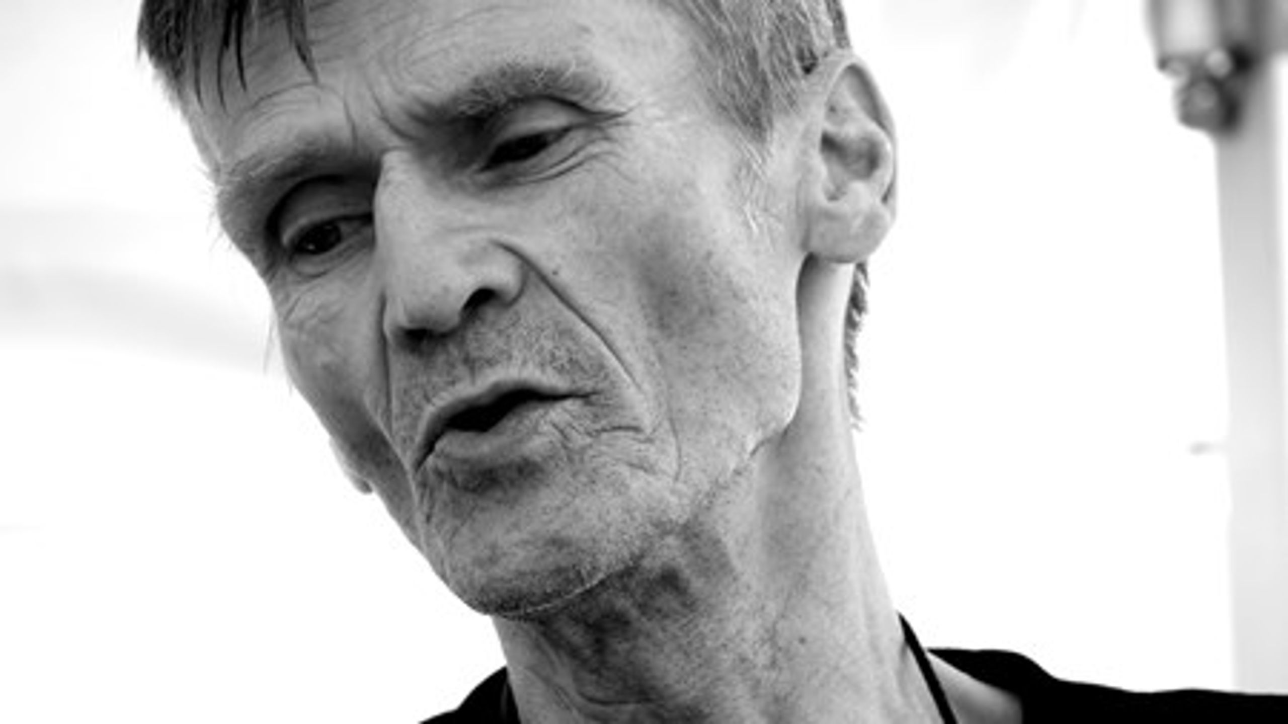 Det er svært at se Venstre som politisk bannerfører på et projekt, der går i den stik modsatte retning ved at lave mål, der afspejler social ansvarlighed.&nbsp;Det mener Steen Rosenquist, formand for SAND.