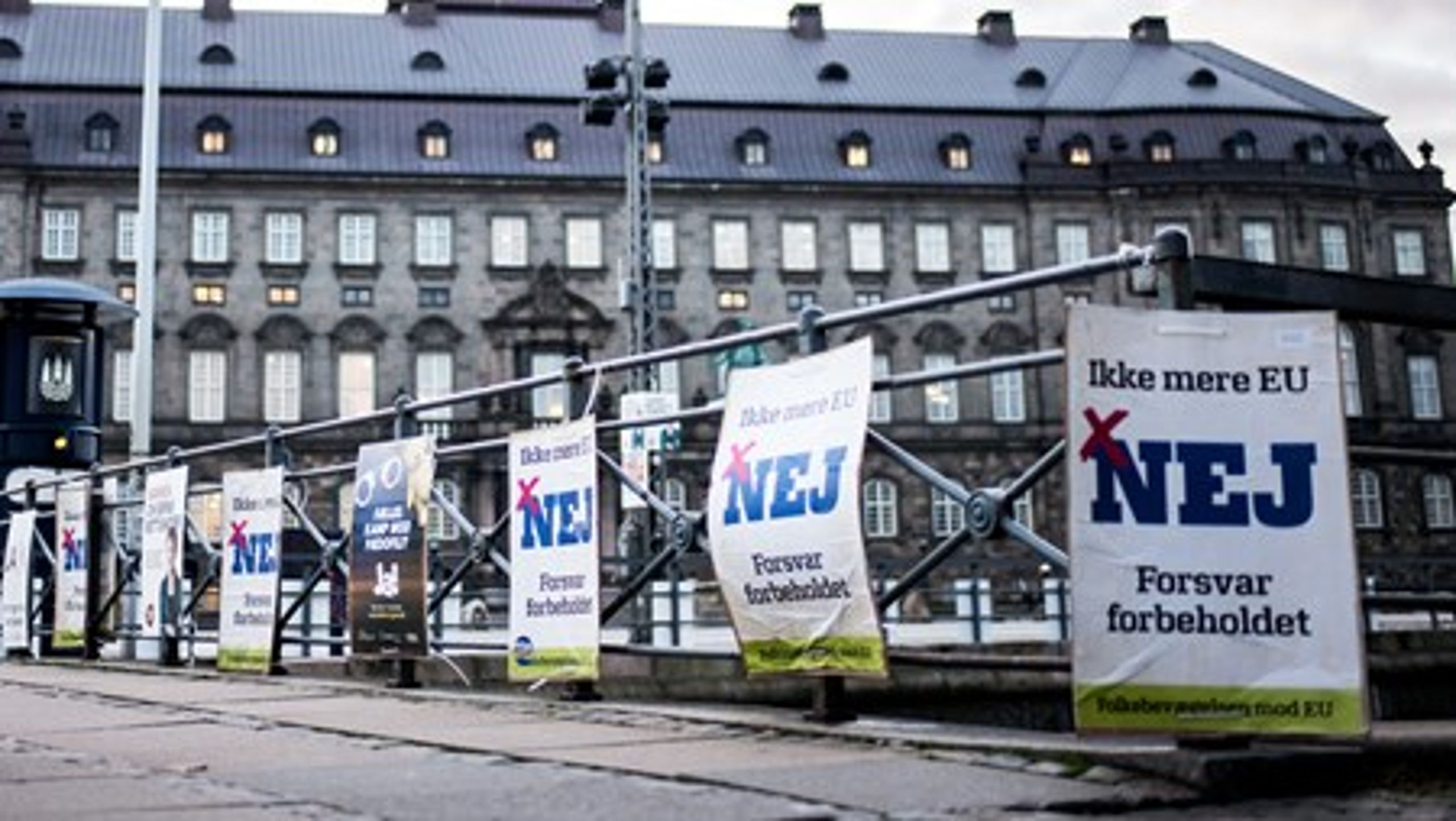 I kampagnen op mod den kommende folkeafstemning står bekymringen for kvaliteten ved ikke mindst&nbsp;de&nbsp;rumænske domstole som&nbsp;et centralt argument for nej-partierne.