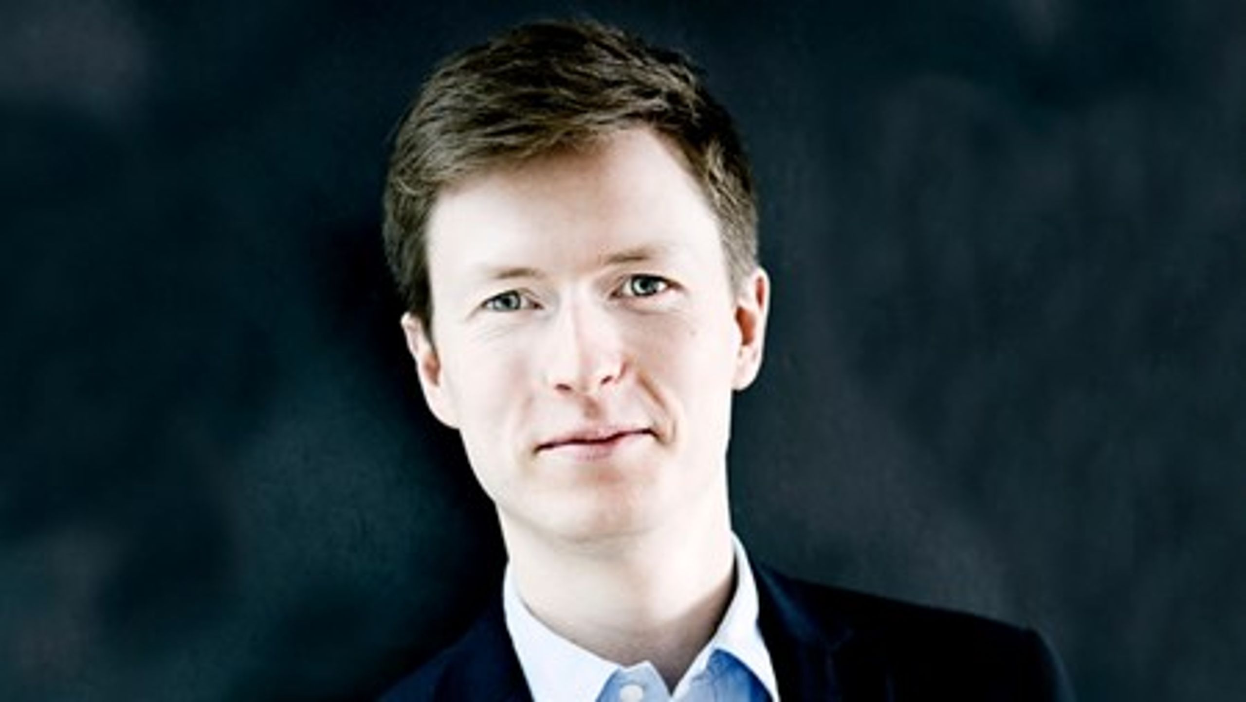 Skatteministerens overvejelser om at sløjfe skatterabat for faglige pengetanke falder ikke i god jord hos&nbsp;Socialdemokraternes finansordfører Jesper Petersen.