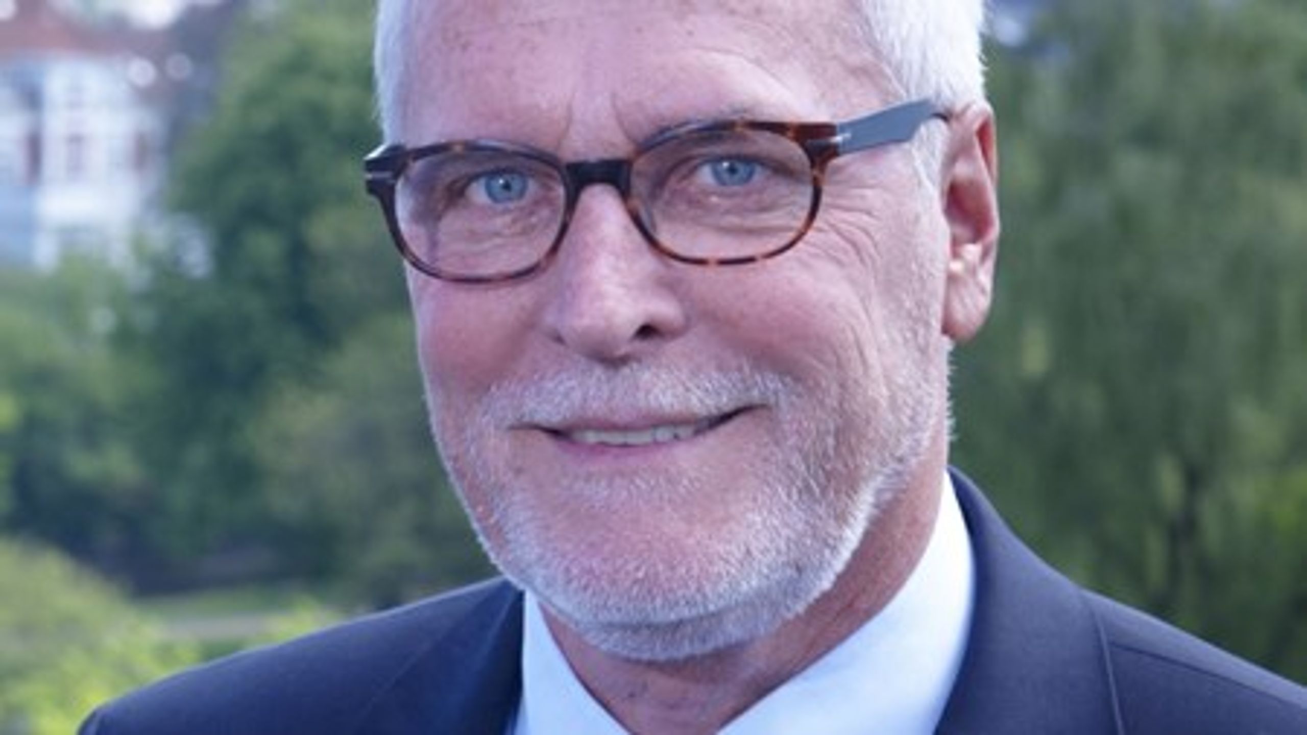 I efteråret 2014 kunne daværende transportminister&nbsp;Magnus Heunicke&nbsp;åbne det tredje spor på motorvejen mellem Middelfart og Nr. Aaby på Vestfyn, en strækning på 10 km. Men siden har der været meget stille fra politikerne på Christiansborg. Det mener Anker Boye (S), borgmester i Odense Kommune.