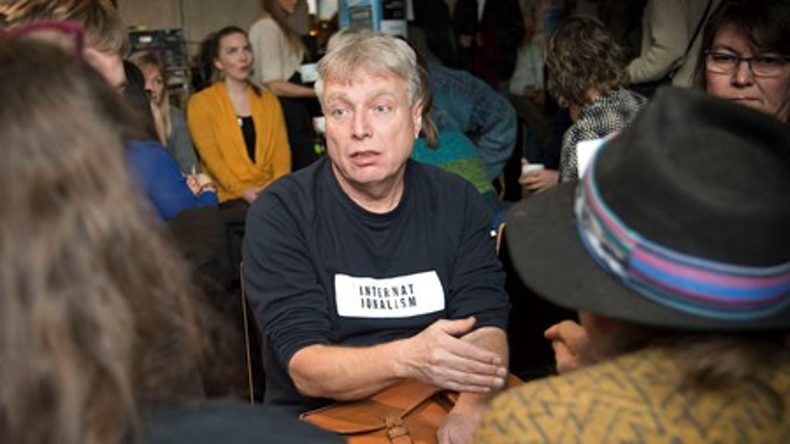 Når man prædiker 'ny politisk kultur', er man nødt til at holde den gode tone&nbsp;–&nbsp;også på&nbsp;sociale medier.