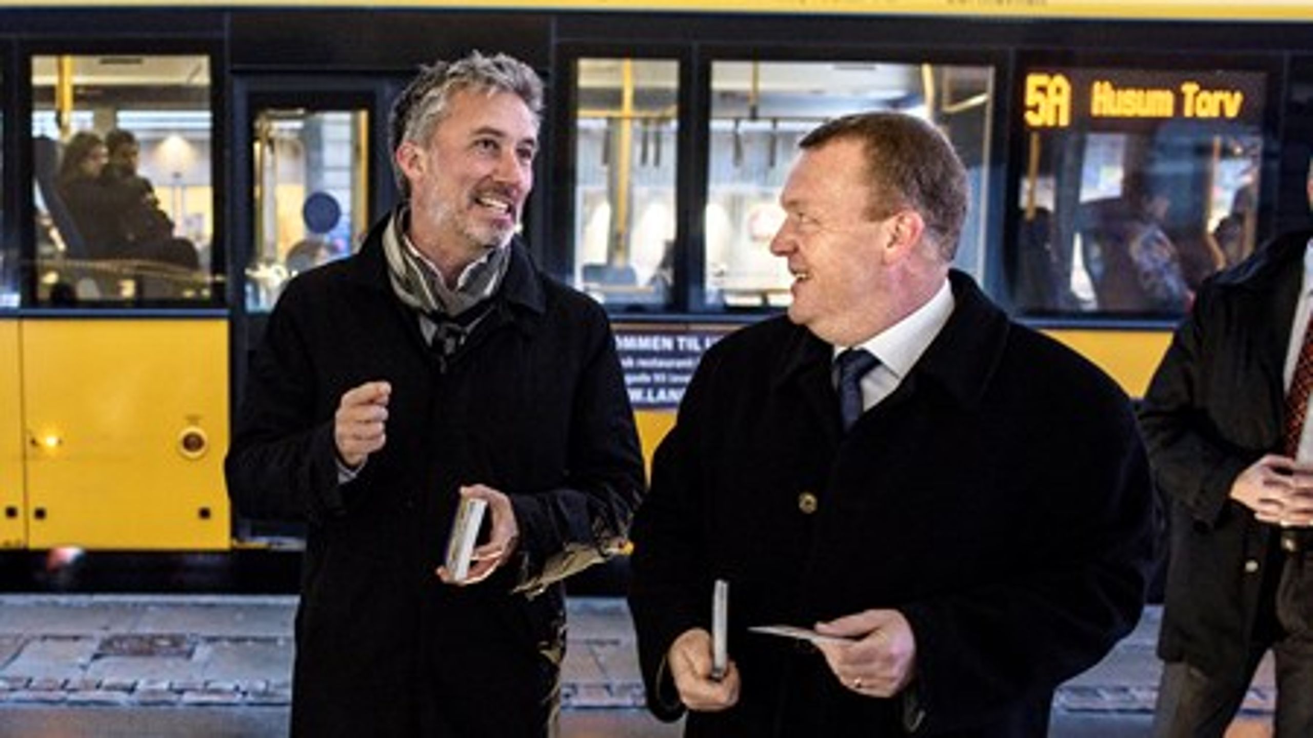 Morten Løkkegaard (V)&nbsp;og statsminister Lars Løkke Rasmussen (V) under valgkampen i forbindelse med&nbsp;afstemningen om retsforbeholdet i december.&nbsp;&nbsp;