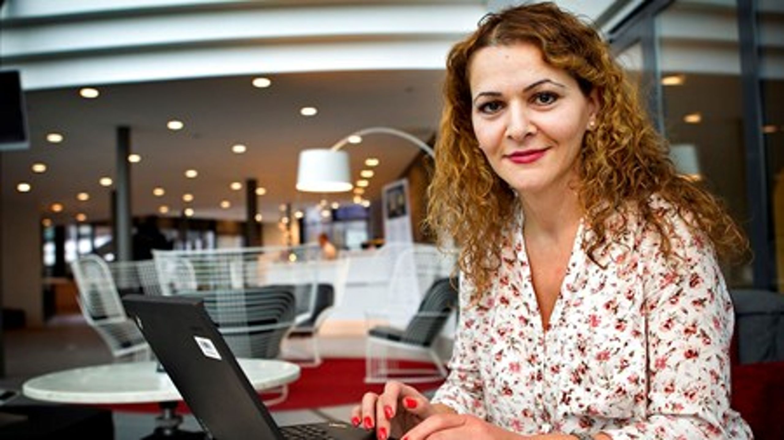 Halime Oguz er vokset op i Odense-bydelen Vollsmose og blev søndag&nbsp;valgt ind i SF's&nbsp;landsledelse.