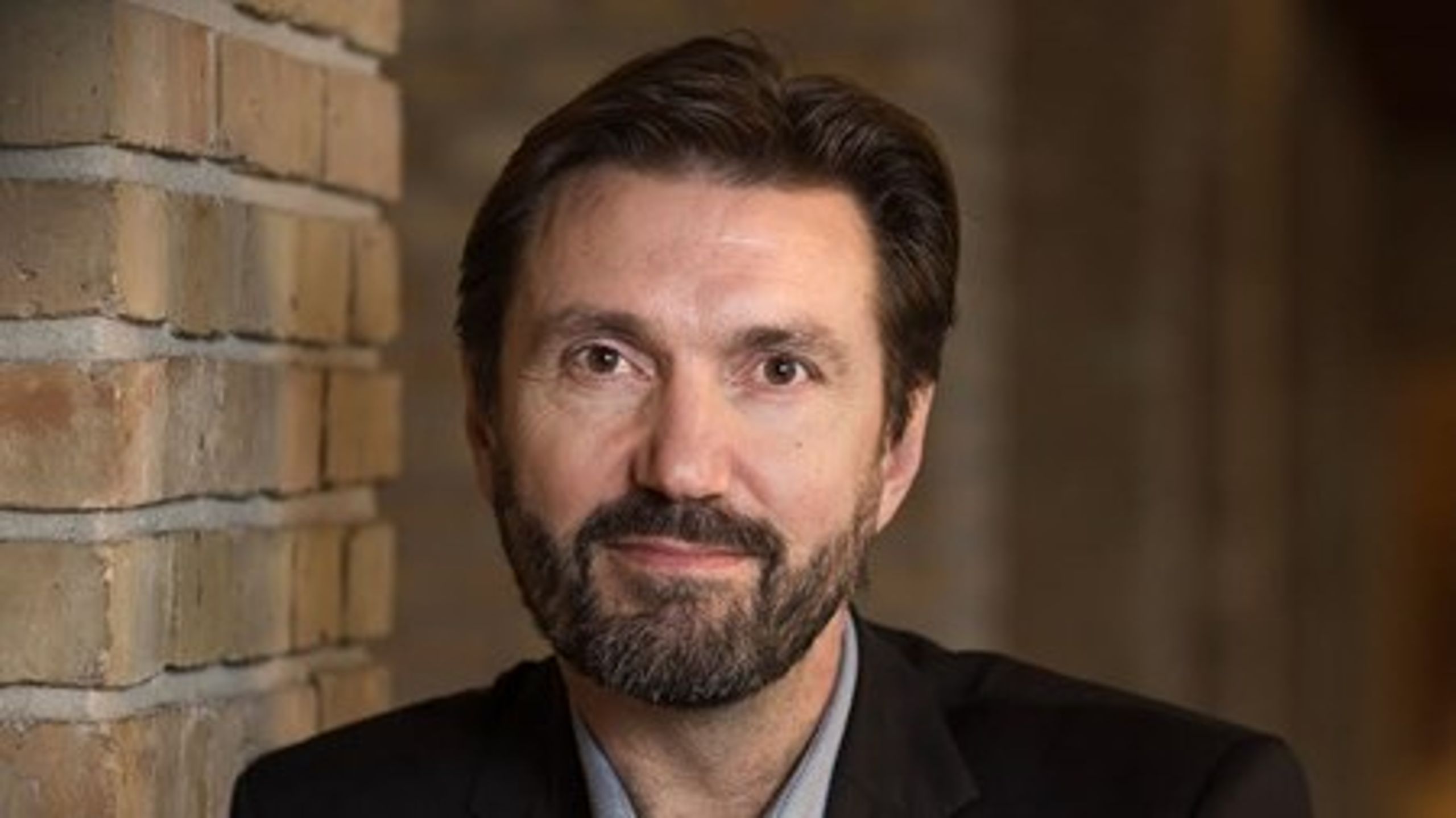 De tandbehandler-studerende skal&nbsp;allerede i studietiden møder den samme arbejdsform, de skal tilpasse sig under, når de er færdiguddannede, mener sundhedsdekan på Aarhus Universitet Allan Flyvbjerg.