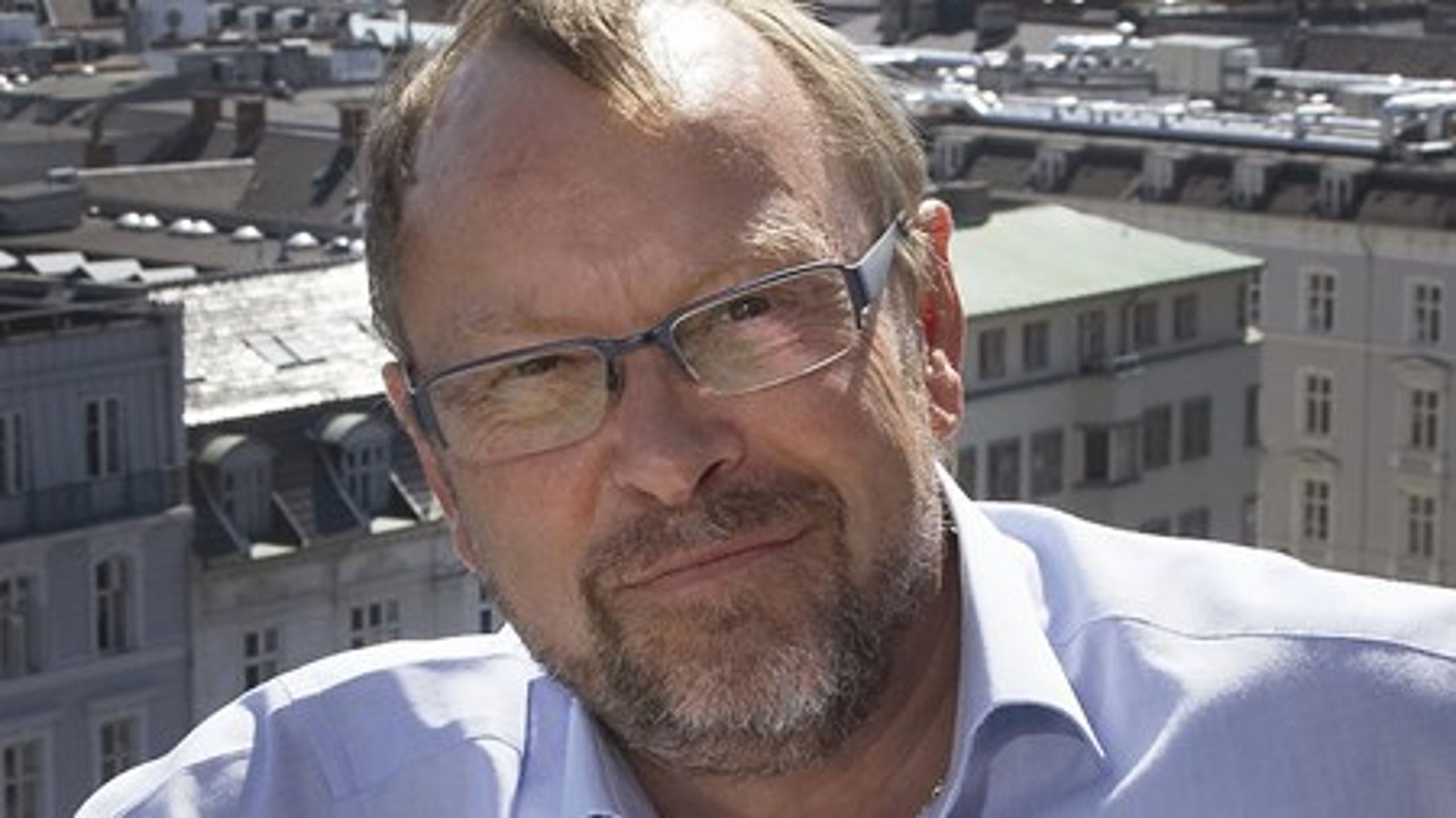 Landsformand Hans Erik Lund fra Andelsboligforeningernes Fællesrepræsentation langer ud <br>efter Carlsbergfondet og Nybolig Erhverv for bevidst at undgå at tilbyde lejere at omdanne deres ejendom til andelsboliger ved salg.<br>