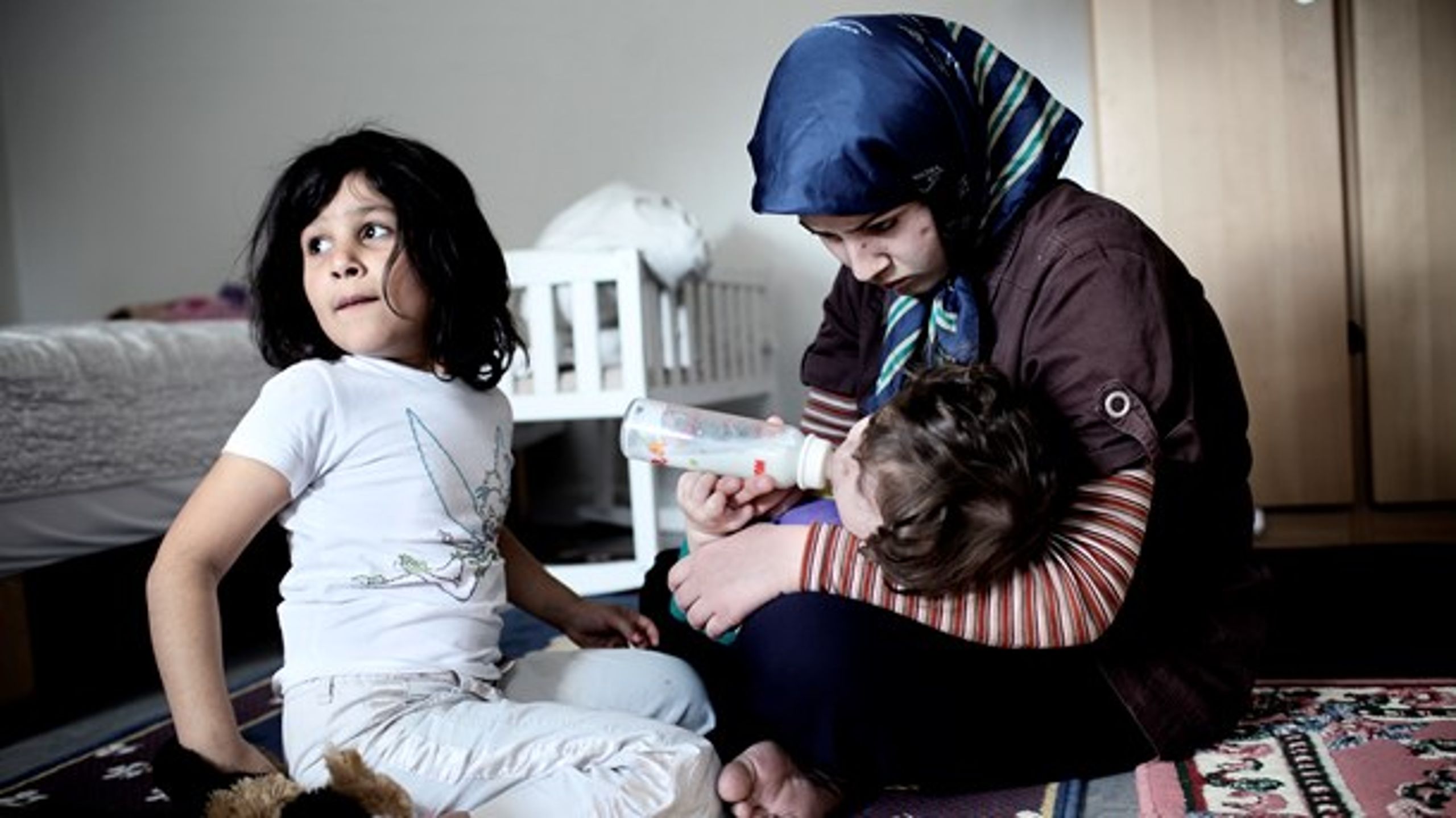 Med 30 millioner kroner vil Egmont Fonden støtte både en akut og langsigtet indsats, der skal hjælpe flygtningebørn godt igang i Danmark.&nbsp;