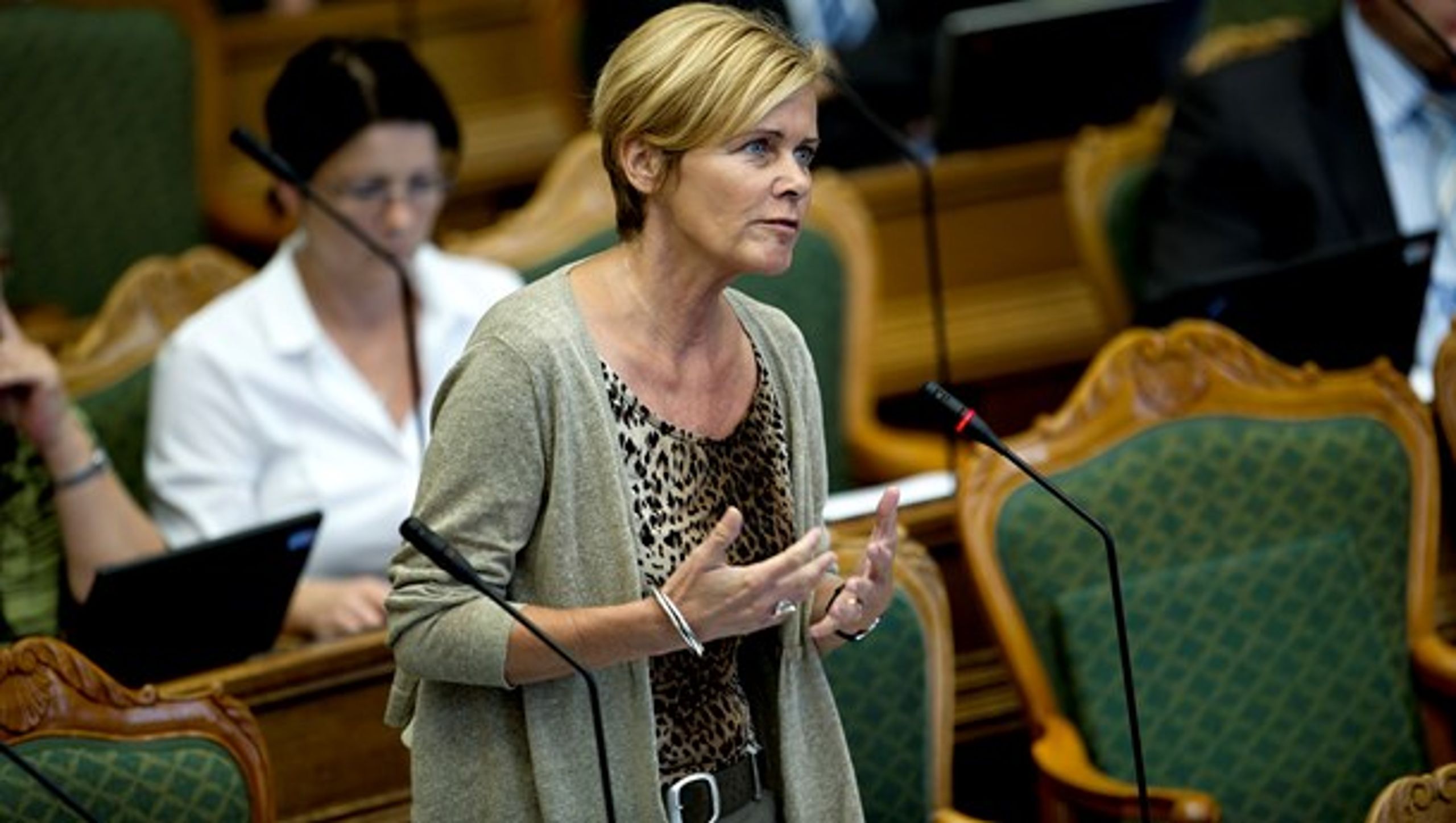 Der bør være større adgang til licensbetalte mediers budgetter, skriver Mette Bock (LA).&nbsp;