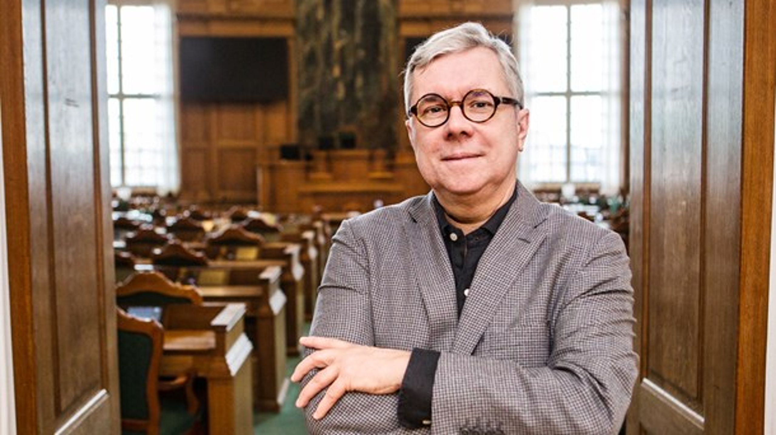 Politikerne tog et kæmpeskridt med omlægningen af&nbsp;mediestøtten i 2014, men loven halter stadigvæk gevaldigt på en række områder og giver et skævt mediebillede, skriver formand for&nbsp;Intereressenetværket Specialmedierne, Rasmus Nielsen.