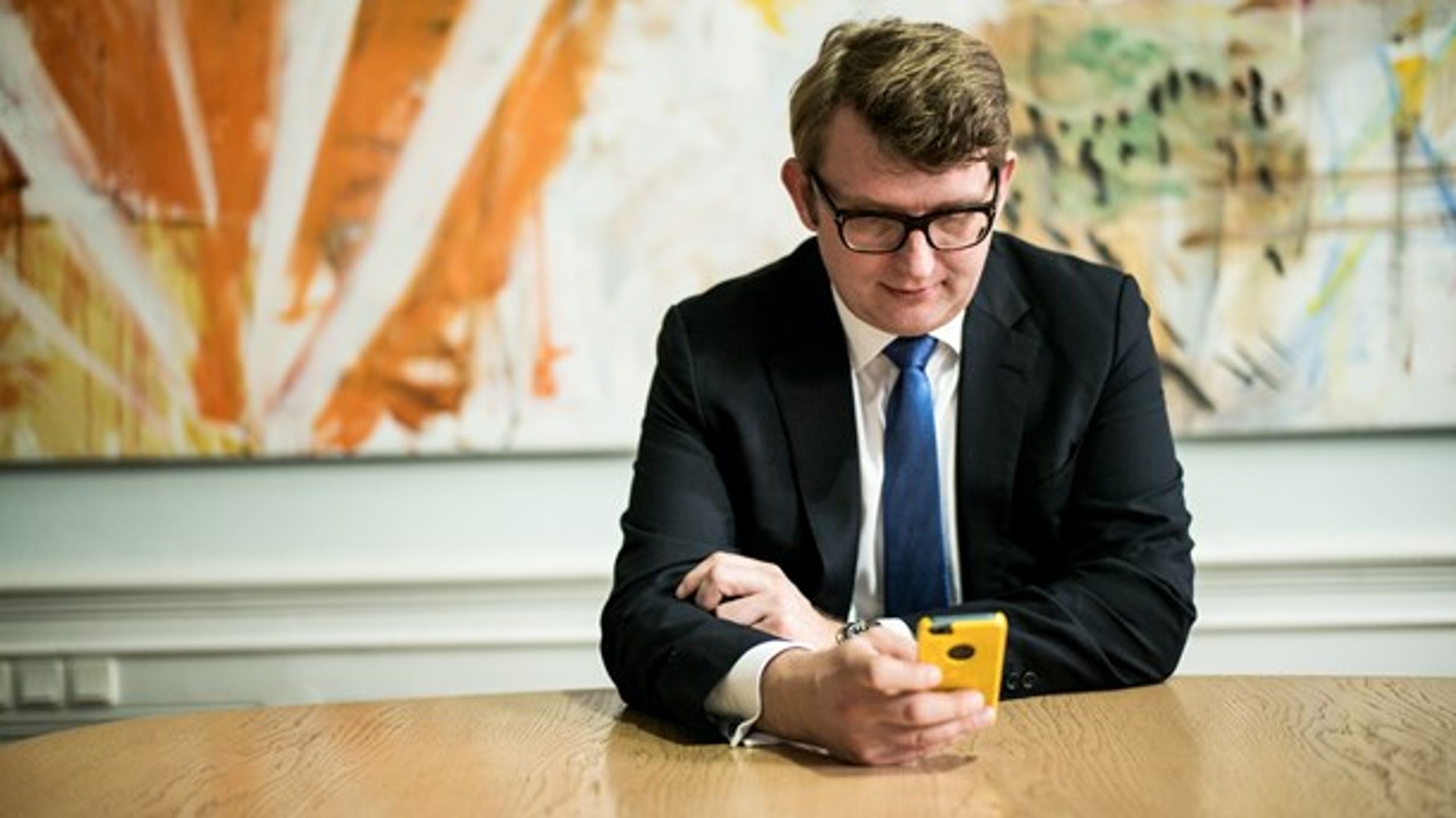 "Jeg er ikke bange for, at sagerne kommer til at havne mellem to stole," siger Troels Lund Poulsen.