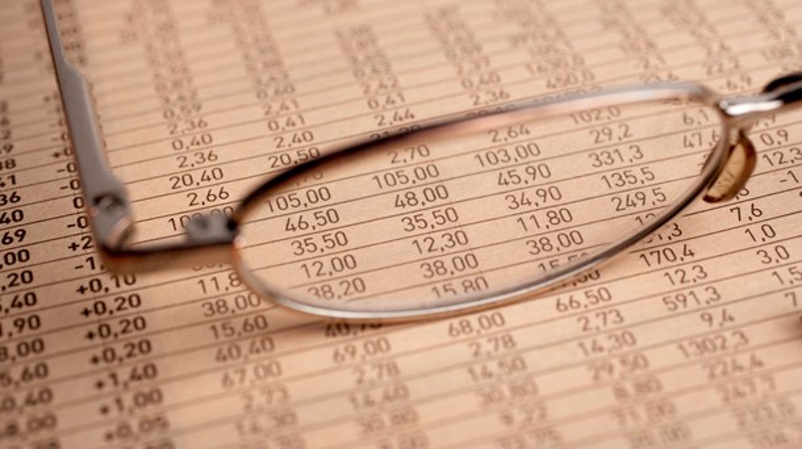 381 erhvervsfonde har ikke overholdt nye krav om at rapportere om fondsledelse i årsrapporten for 2015.&nbsp;