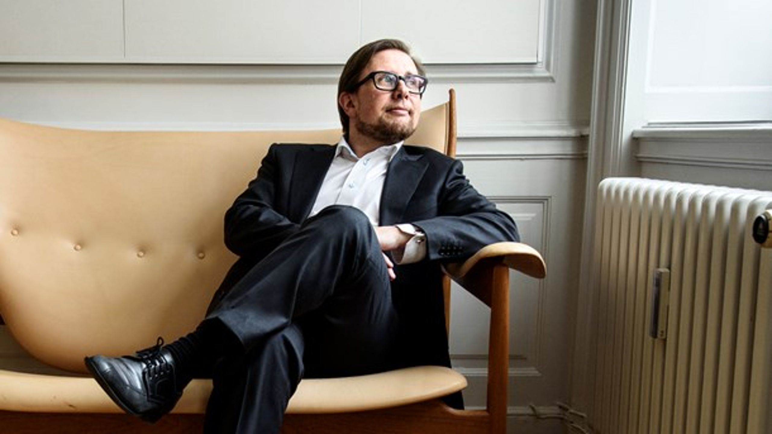 Ifølge økonomi- og indenrigsminister Simon Emil Ammitzbøll (LA) lægger Cepos-direktørens bog op til den rette diskussion om velfærdssamfundets udfordringer.