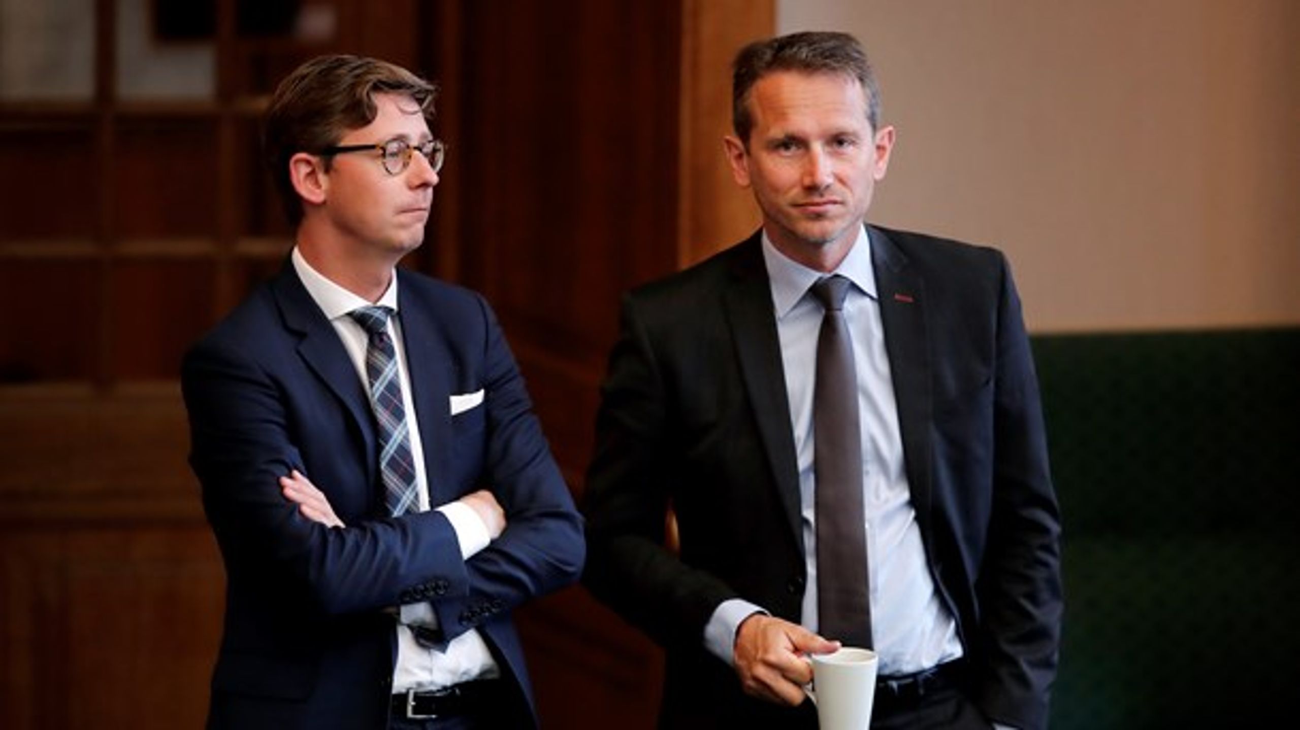 Skatteminister Karsten Lauritzen (V) og finansminister Kristian Jensen (V) får nok at se til i efteråret, når de skal forsøge at få Dansk Folkeparti med på en skatteaftale.&nbsp;
