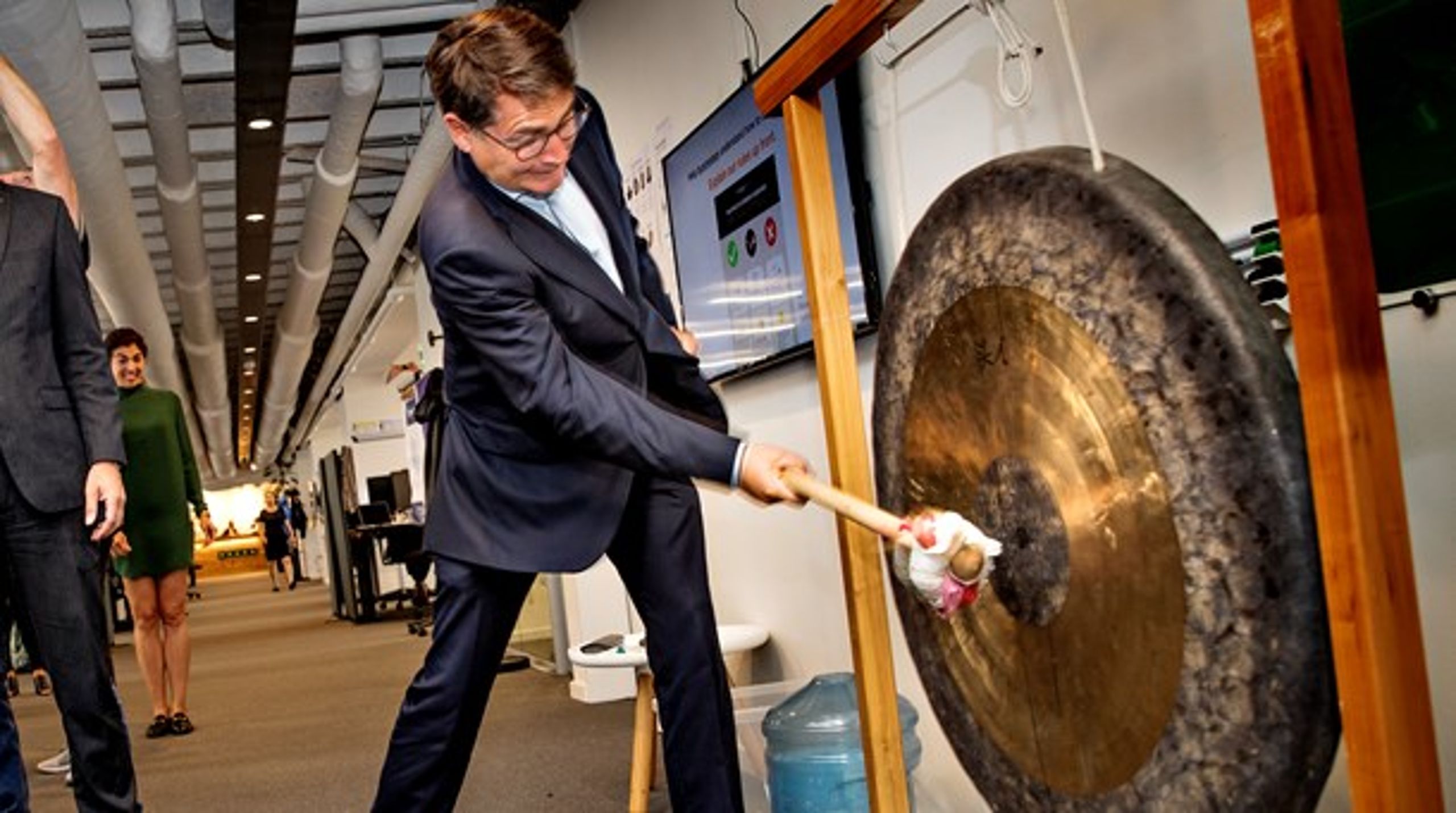 Brian Mikkelsen ramte ikke helt&nbsp;plet, da han inddrog købet af en Lamborghini i den politiske debat, skriver Jarl Cordua.