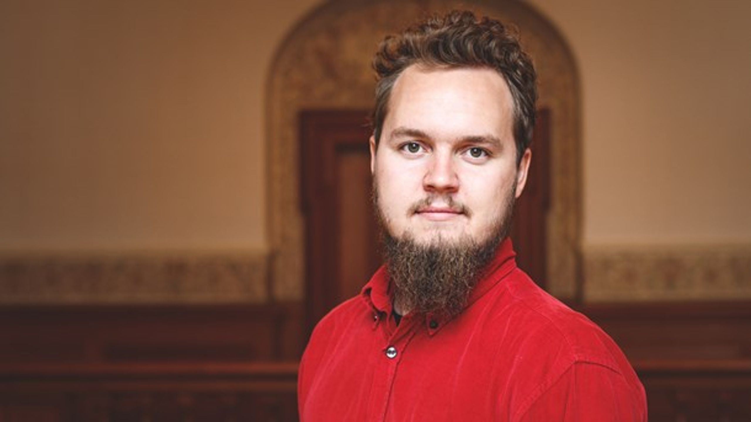 Tidligere SFU-formand Carl Valentin (SF) får tre uger i Folketinget.&nbsp;