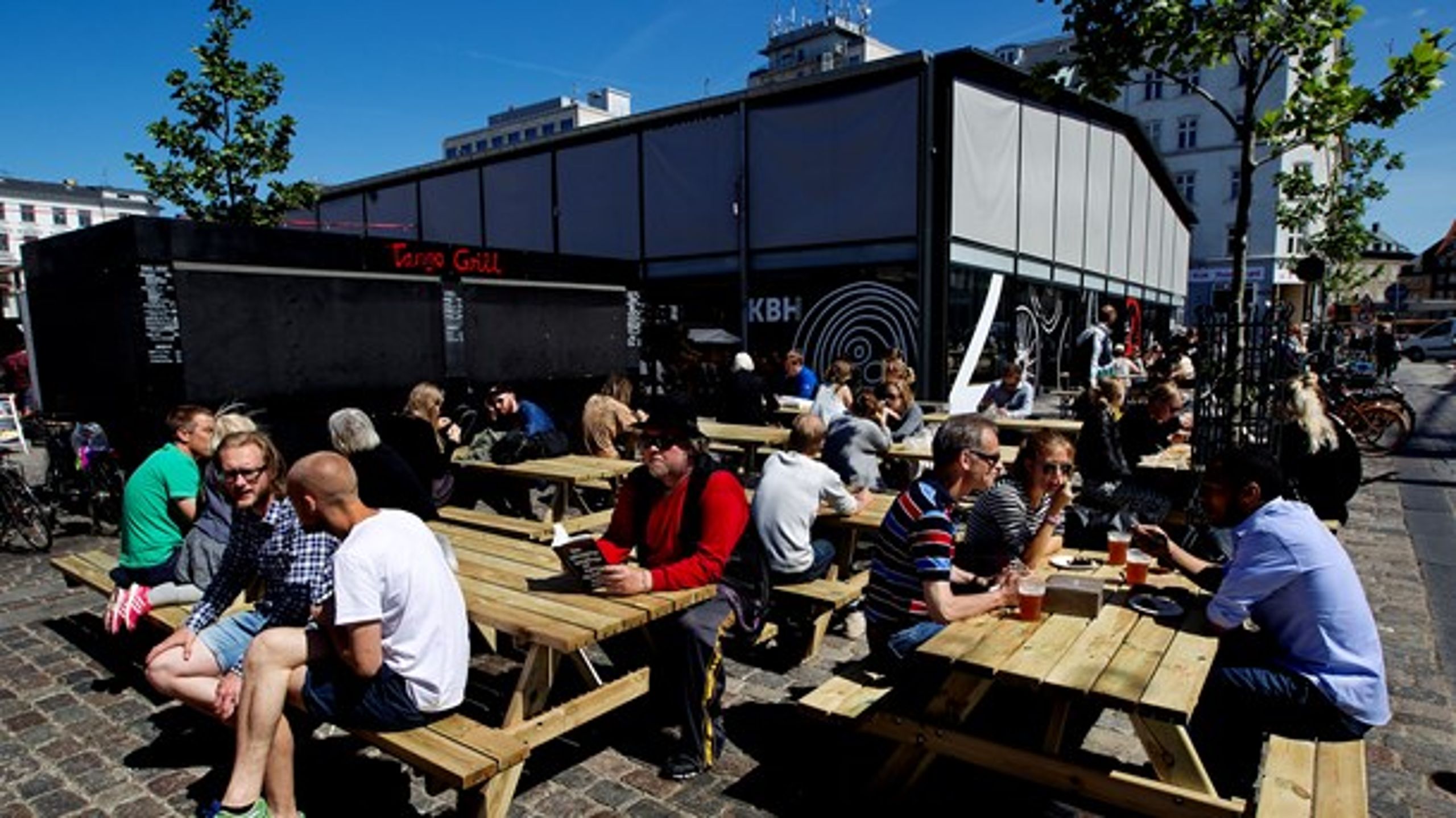 Kompostering skal være synligt i bybilledet, skriver Stine Laurberg Hansen, der blandt andet har lavet et projekt om kompost med Torvehallerne i København.