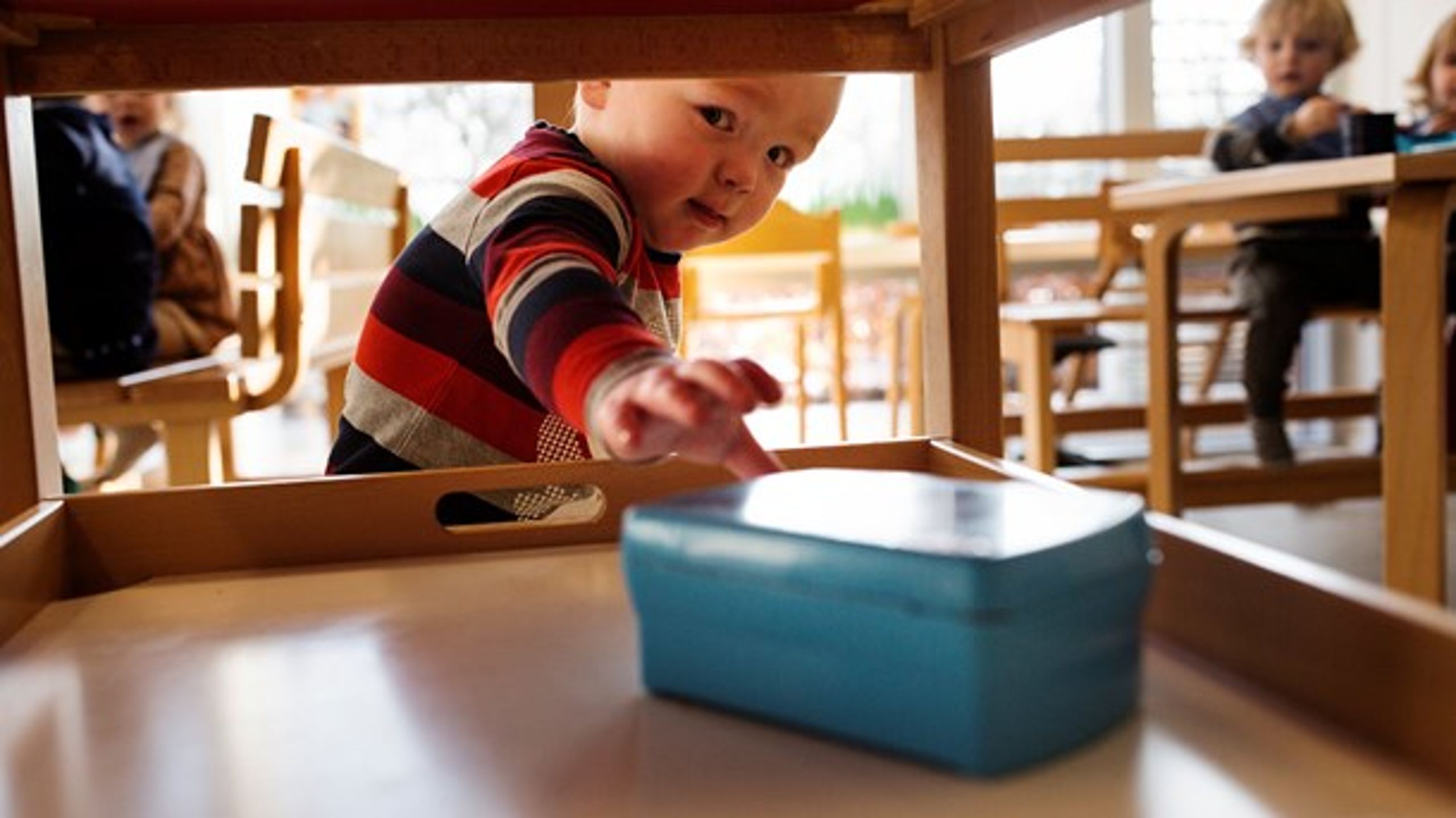 Hvis kommunerne får store bøder, bliver de nødt til at skære i velfærdsydelserne for at finansiere dem, skriver Pia Færch fra KL.<br>