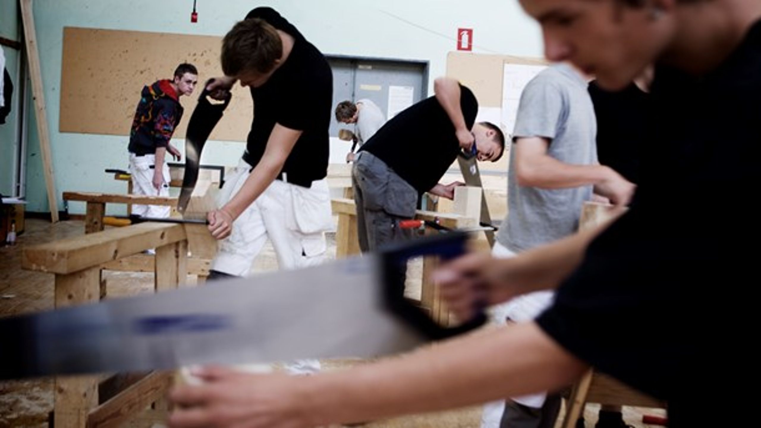 3F, Dansk Byggeri og&nbsp;Danske Erhvervsskoler og -Gymnasier frygter, at besparelser på EUD kan føre til centraliseringer af uddannelsesudbuddet.