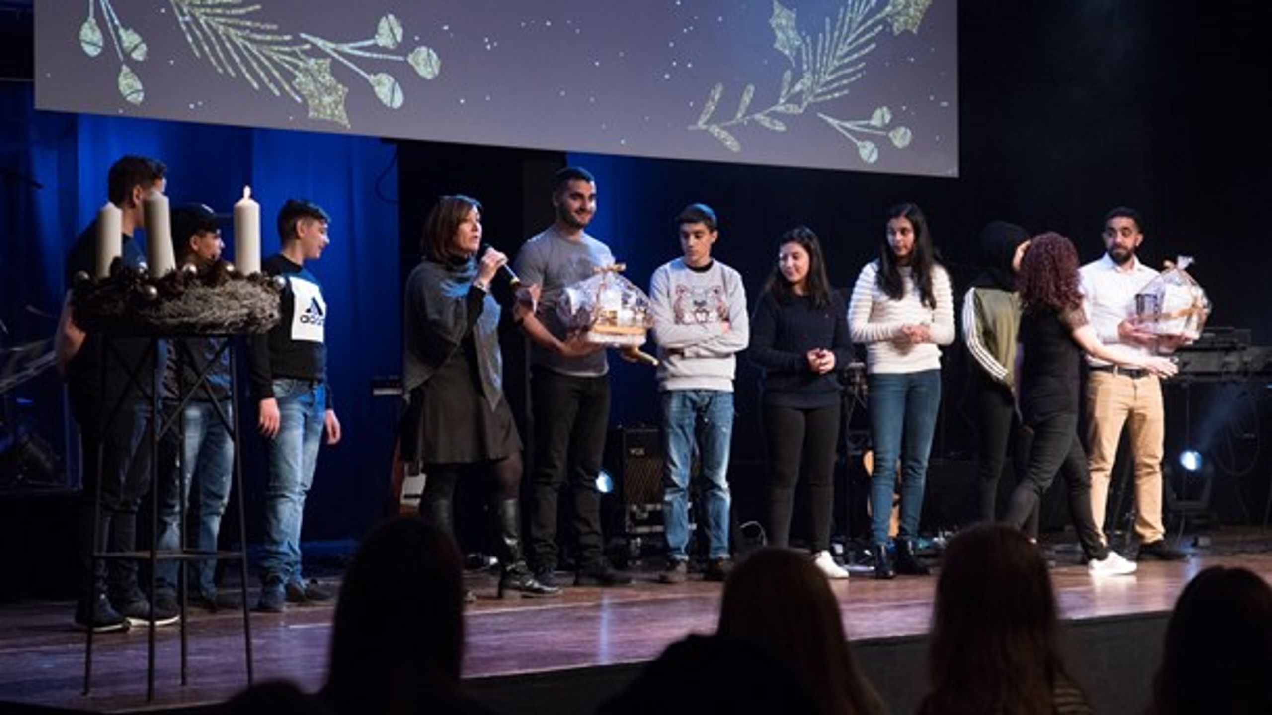 Gennem organisationen Medborgerne er et samarbejde mellem Fritidsakademiet og Kirken i Kulturcentret opstået. Frikirken hyrer de unge Nørrebrodrenge som arbejdskraft til kirkens arrangementer, og det samarbejde sætter de så meget pris på, at de ved en søndagsgudstjeneste i&nbsp;december hyldede FRAK for&nbsp;deres indsats for lokalområdet.