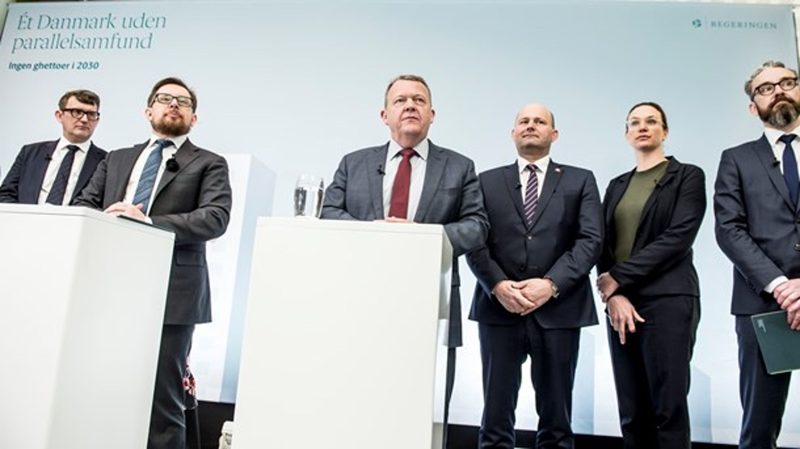 Det mest interessante ved regeringens ghettoudspil i Mjølnerparken&nbsp;var det, der ikke er blevet nævnt med et eneste ord, skriver Bent Madsen.