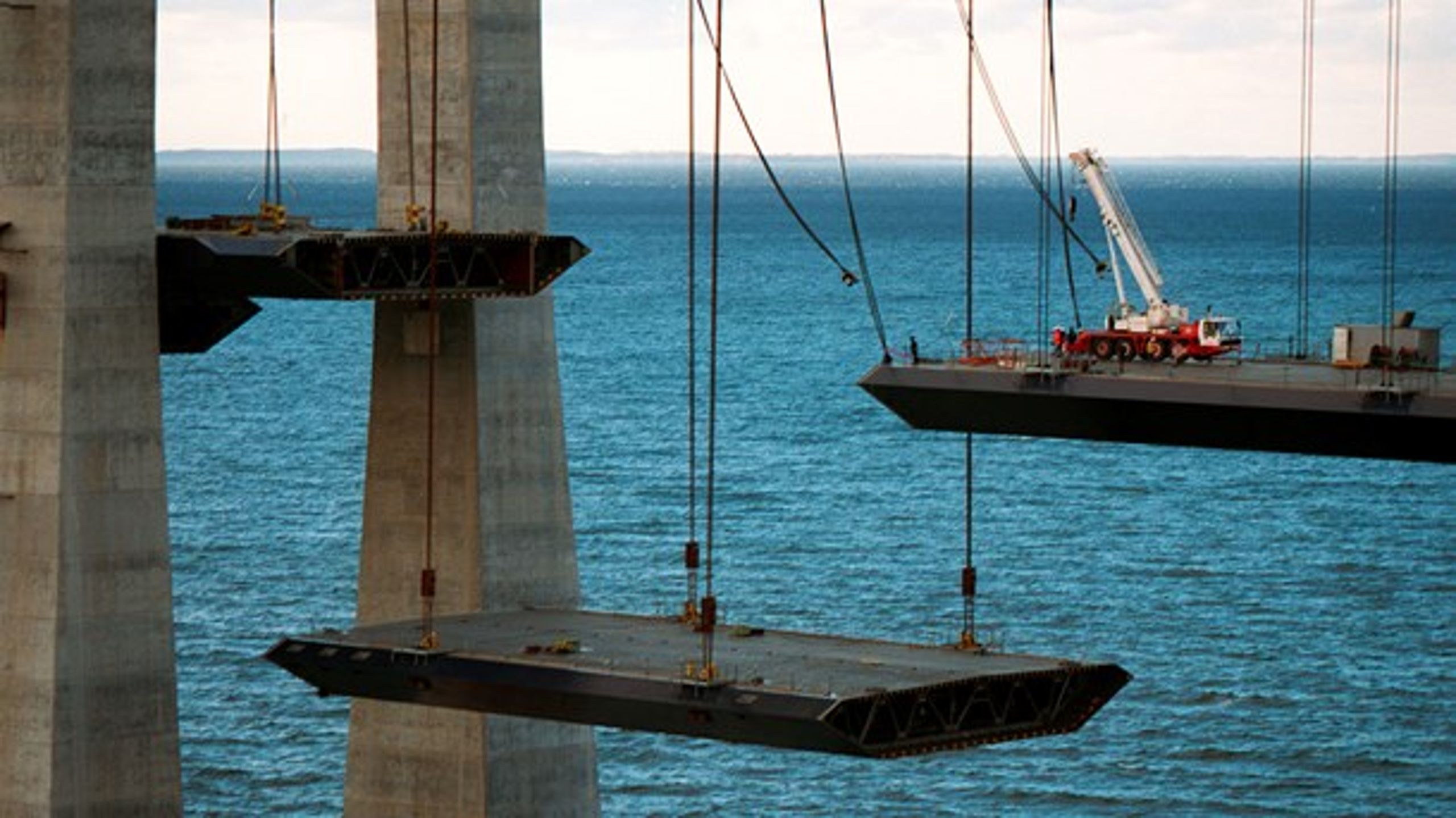 "Når vi mangler visionerne og et perspektiv at kigge
ind i, så kan man spørge sig selv, hvorfor et ungt menneske skulle vælge at uddanne
sig til for eksempel broingeniør," skriver Jens Egdal, seniordirektør i Rambøll.