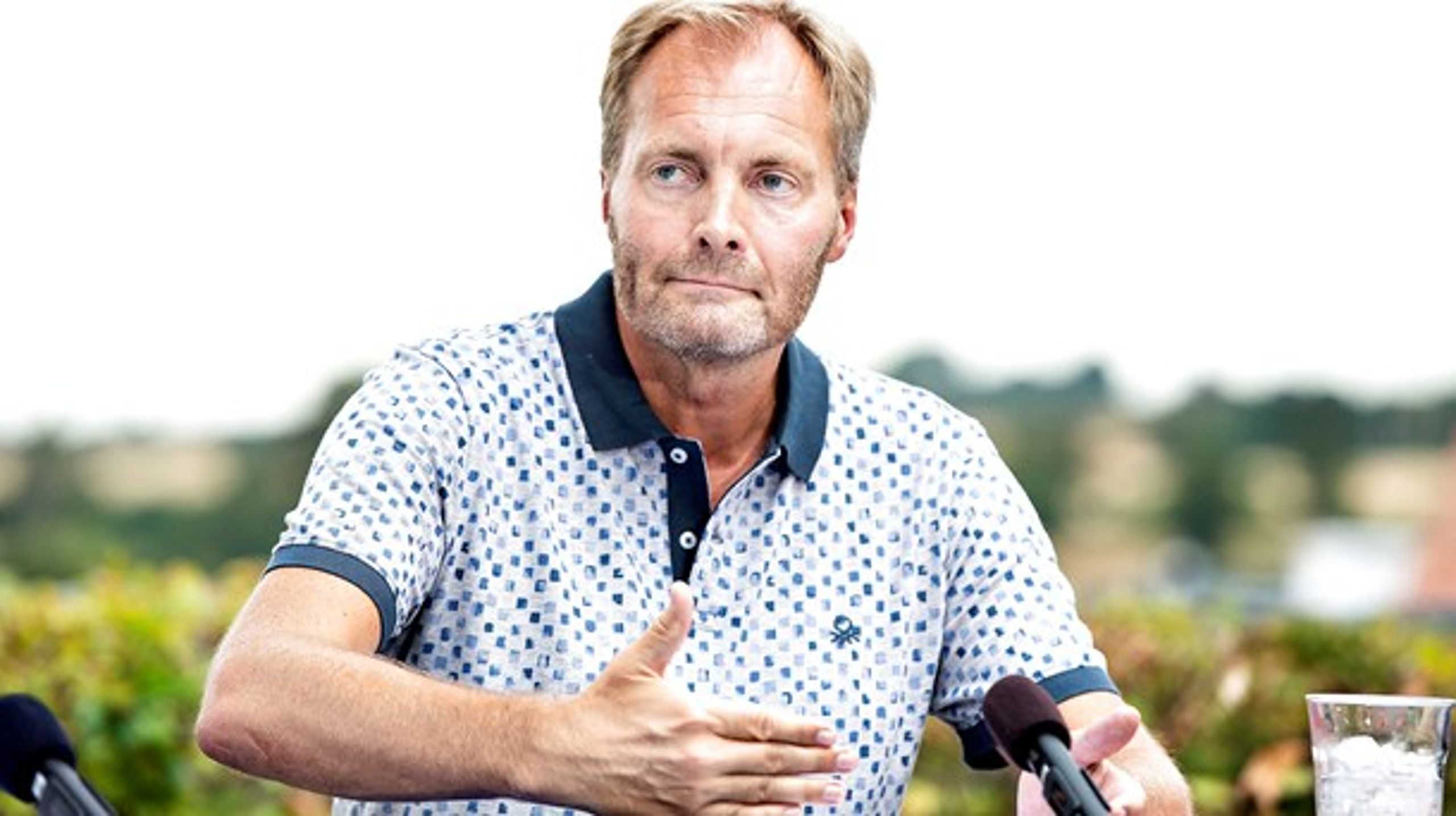 "Jeg taler på partiets vegne og siger, hvad vi mener: Mennesket påvirker klimaet," siger DF's Peter Skaarup.
