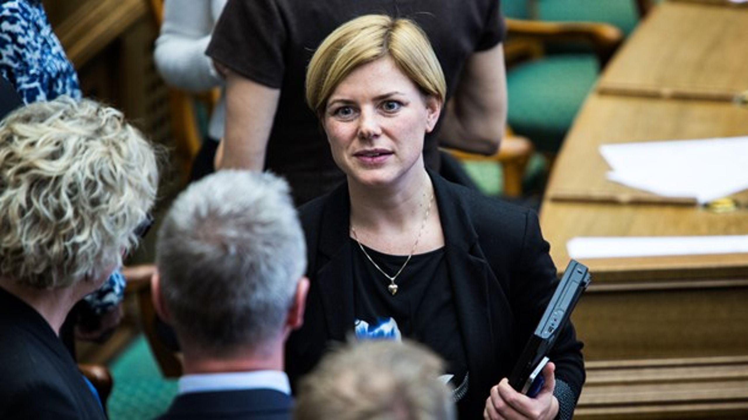 Erhvervsskolerne skal være røgfri ligesom gymnasierne. Det mener Enhedslistens sundhedsordfører Stine Brix.&nbsp;