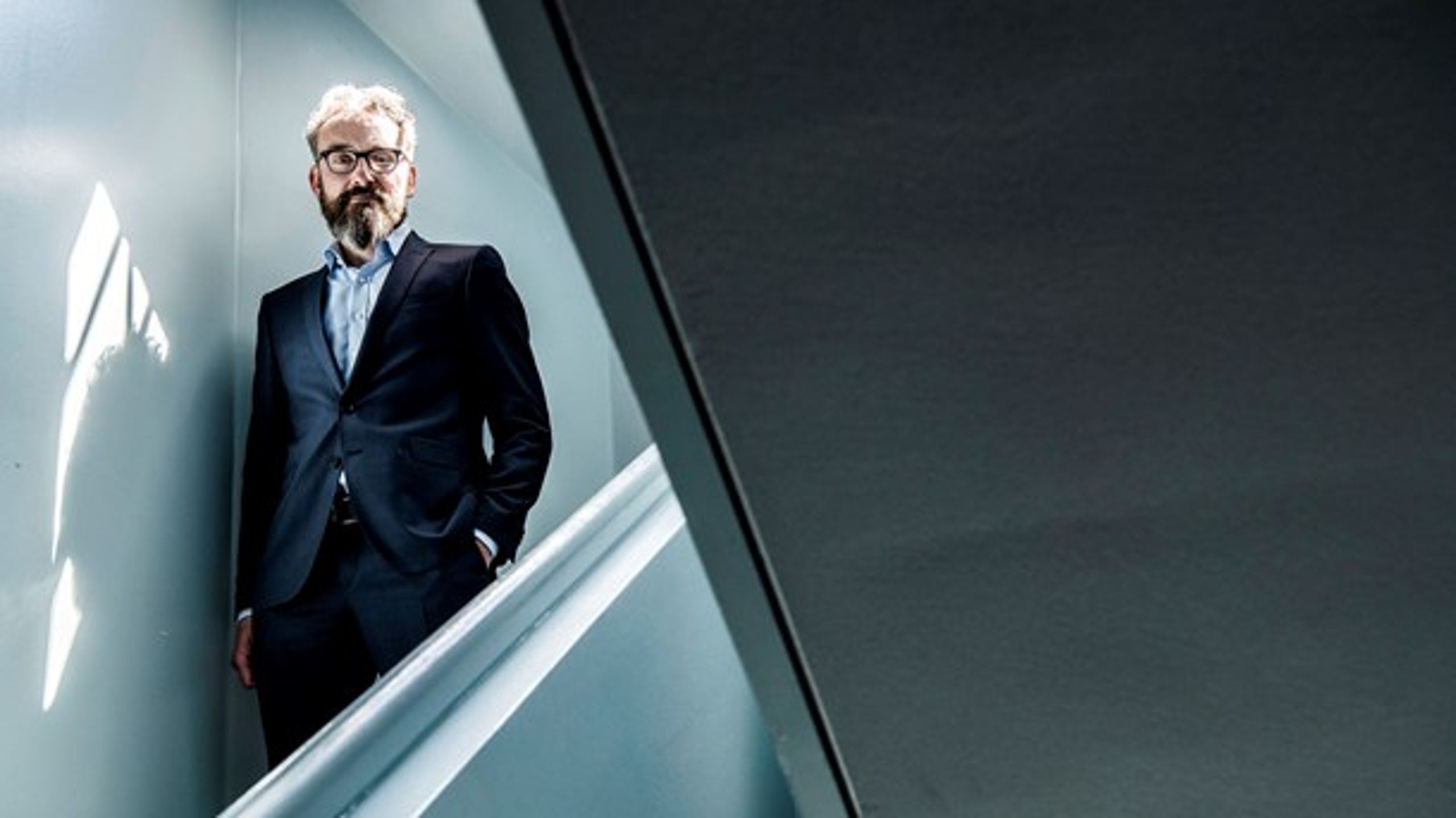 Socialdemokraterne har indtil videre kun kastet med mudder mod dem, som gerne vil realisere visionen om en fast forbindelse over Kattegat, skriver Ole Birk Olesen (LA).&nbsp;