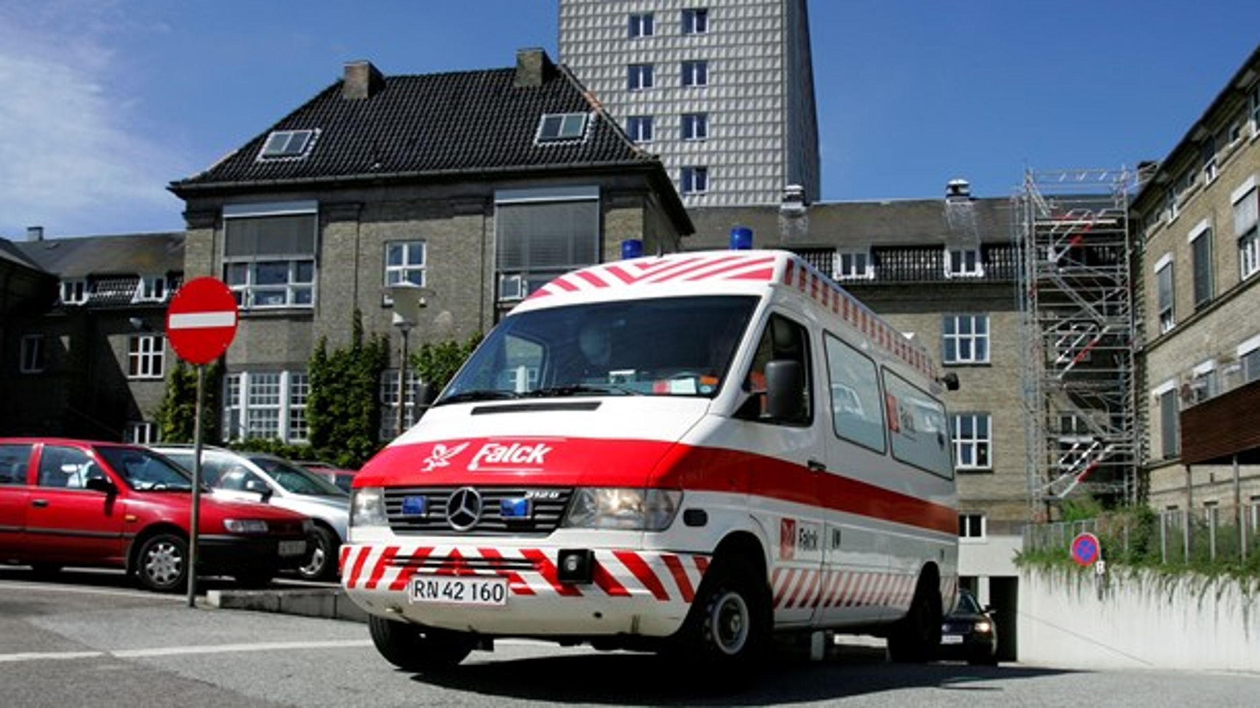 Ældre skal mindre på sygehuset med diagnoser som blærebetændelse eller forstoppelse, men ingen ved tilsyneladende hvordan.