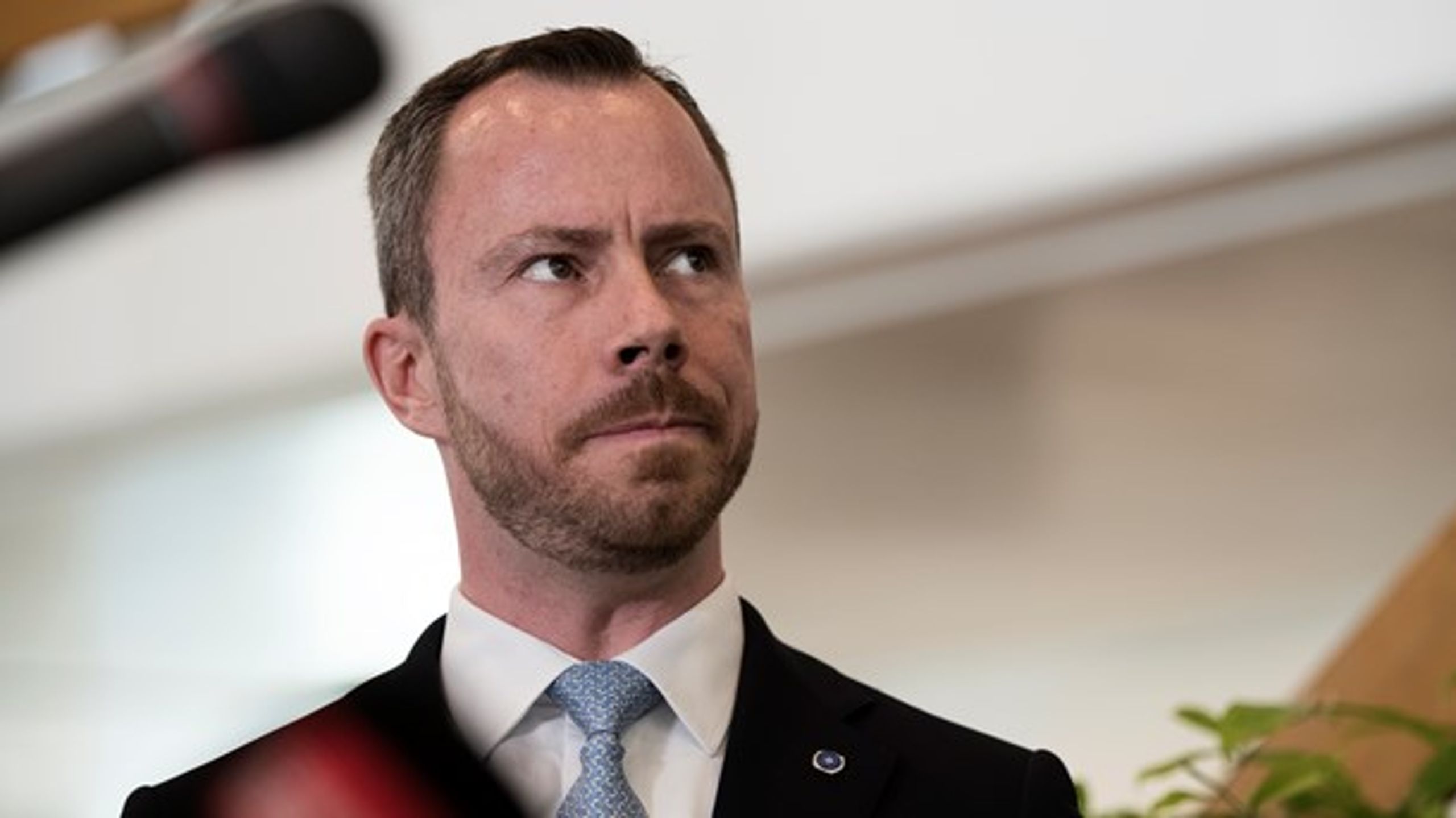 Venstre får kritik af landbruget for at svigte det til fordel for storbyvælgerne.