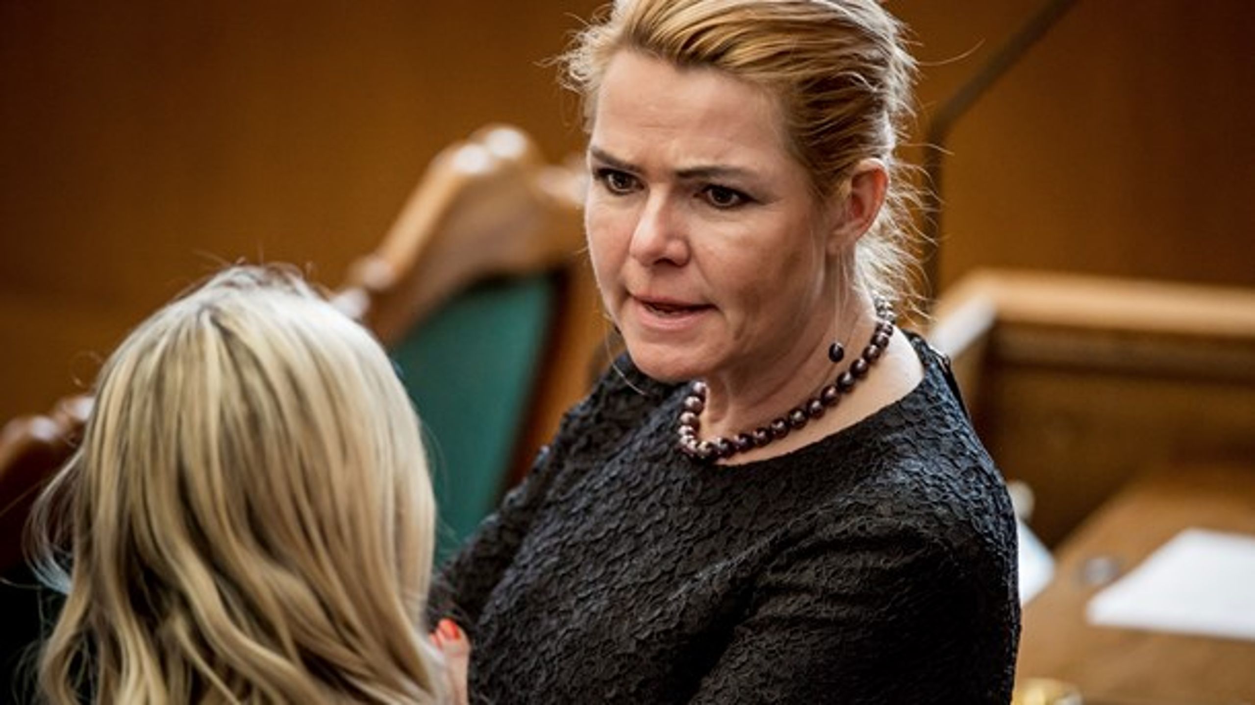 Det var en tydeligt frustreret Inger Støjberg (V), der mandag formiddag kunne meddele pressen, at regeringen ikke har tilstrækkelig opbakning til sit udspil om at tiltrække mere udenlandsk arbejdskraft.<br>