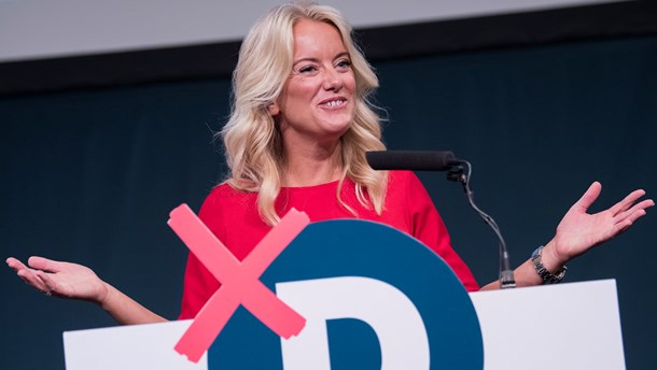 <b>KAMIKAZE-PERNILLE</b>: Nye Borgerlige er en af Mette Frederiksens primære allierede, når det handler om at erobre statsministerposten, skriver Jarl Cordua.