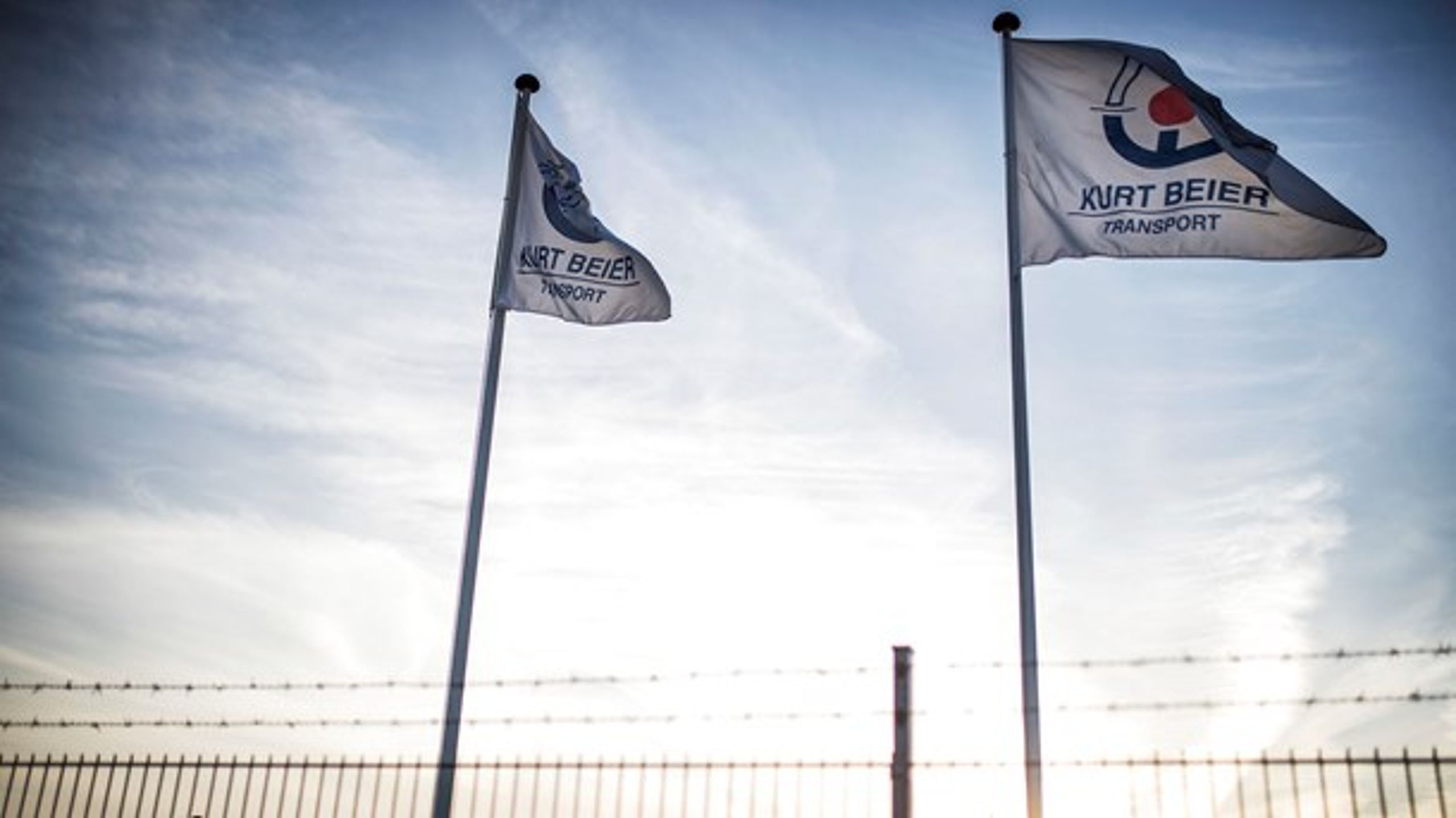 Hvor blev kritikken fra ITD og DI af, da 3F afslørede, at en sønderjysk vognmand hyrede underbetalte filippinere, der boede under kummerlige forhold som chauffører,&nbsp;spørger Ole Christensen (S).