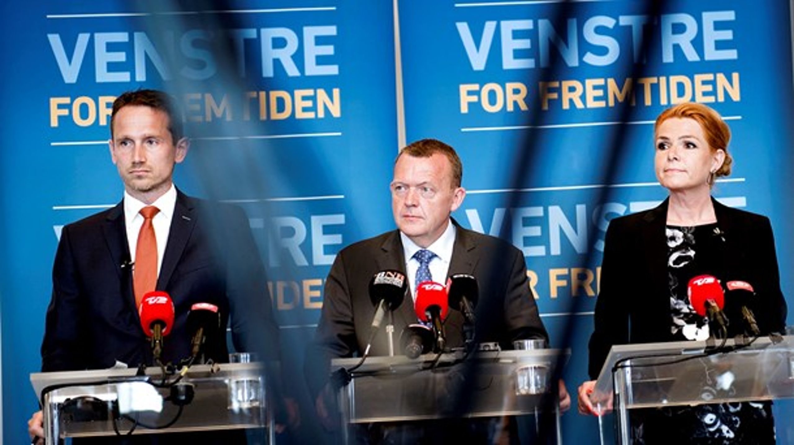 Et par dårlige sager i den seneste måned kan være medvirkende årsag til, at Inger Støjberg (V) får "overraskende lav" opbakning som mulig kandidat til V-formandsposten, vurderer Erik Holstein.