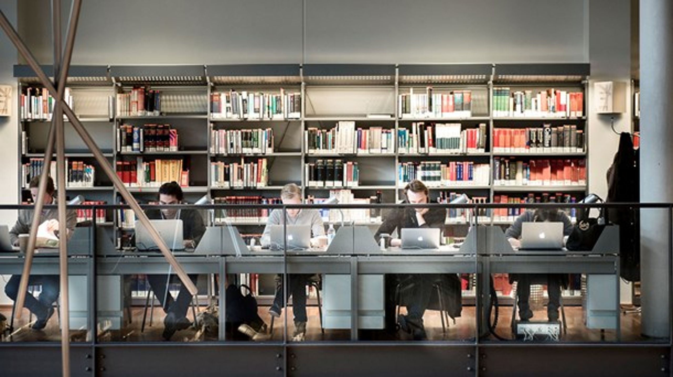 Elever på Copenhagen Business School (CBS) fotograferet fredag 27. marts 2015.&nbsp;