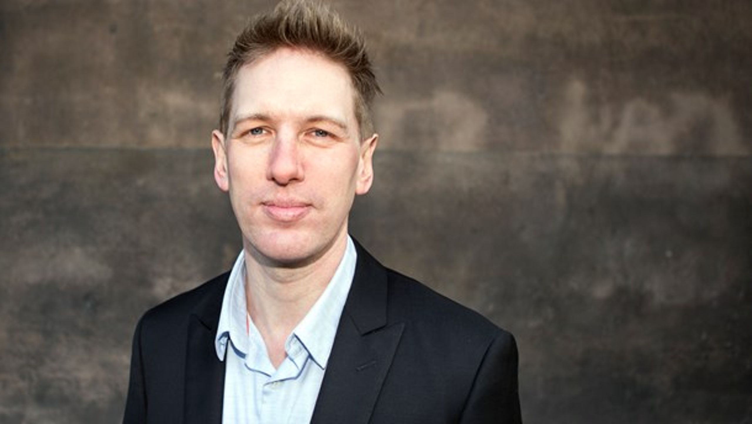 Rune Lund fra Enhedslisten vil bekæmpe uligheden i de danske lønninger. Derfor ønsker Enhedslisten at indføre en ny millionærskat, skriver han.&nbsp;