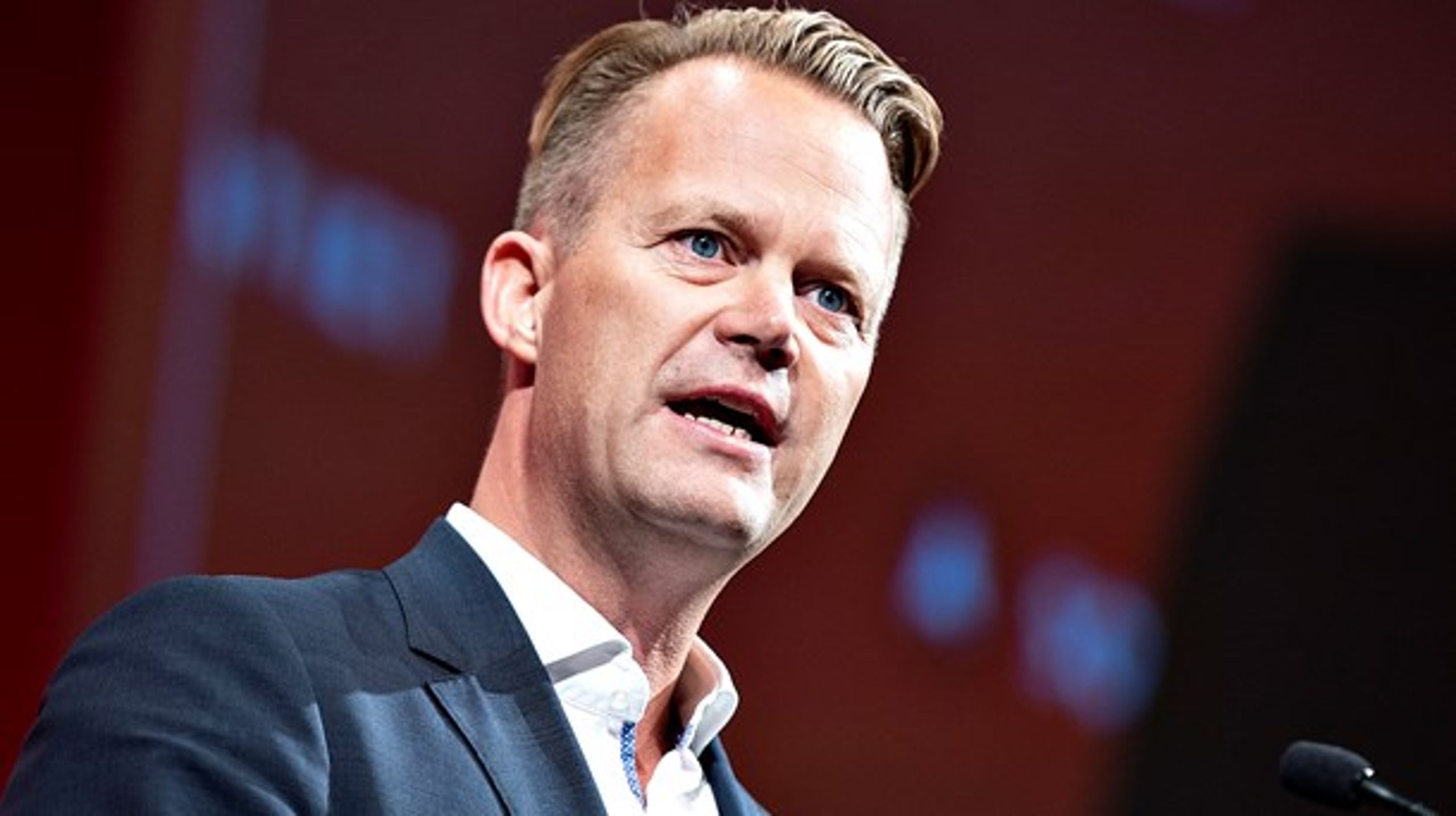 Det er blandt andet europaparlamentariker Jeppe Kofod (S), der anfører den delegration fra&nbsp;Europa-Parlamentets skattesnydsudvalg, som besøger&nbsp;København for at undersøge Danske Bank-skandalen.