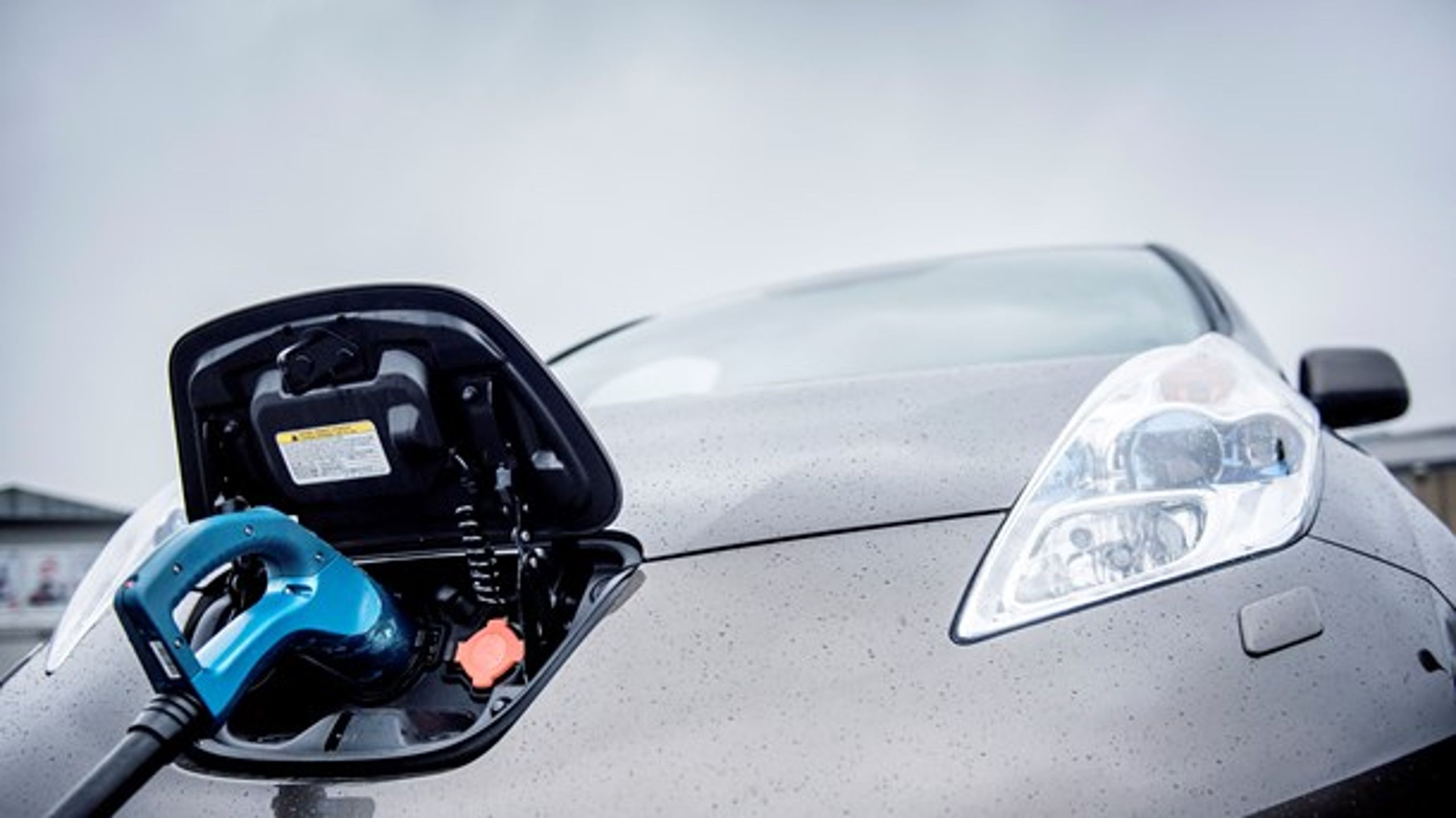 Ny grøn transportkommision skal reducere afgiftsbyrden på personbiler og i øvrigt indrette afgifter efter klimabelastning, mener branchechef i Dansk Elbil Alliance Lærke Flader.&nbsp;