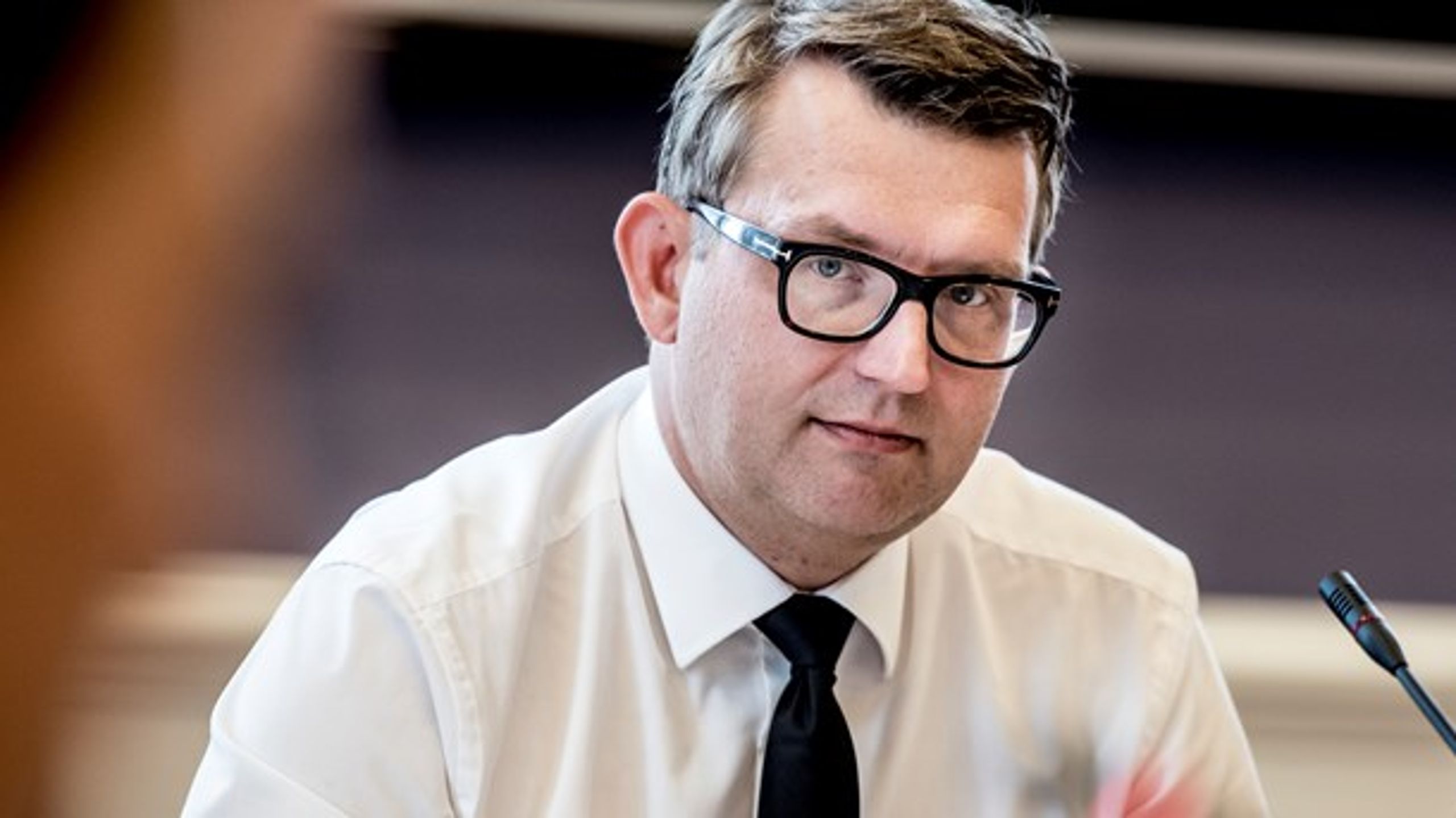 Beskæftigelsesminister Troels Lund Poulsen (V) bør stille konkrete forslag til at forbedre reformen af førtidspension og fleksjob, mener 3F og 59 andre&nbsp;organisationer.