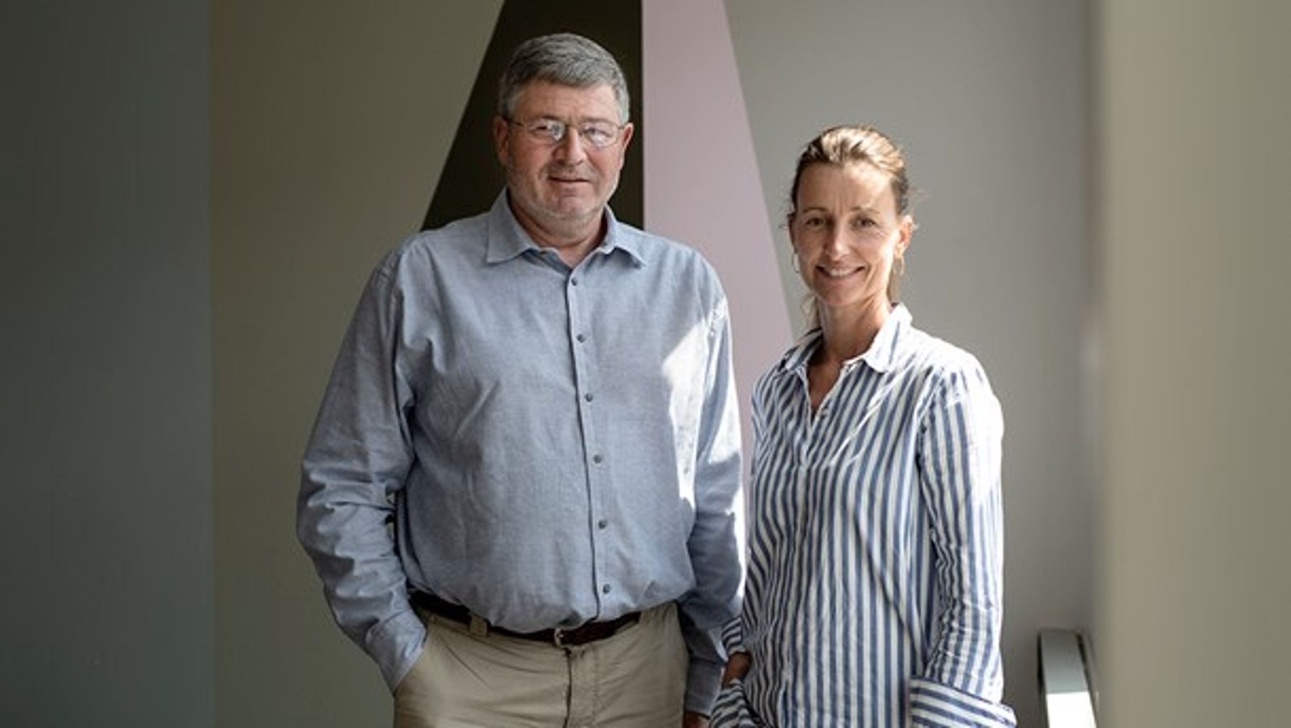 Direktør Søren Kaare-Andersen og chef for socialområdet Sine Egede fra Bikubenfonden, der nu investerer&nbsp;op til 30 millioner kroner i tre koncepter, der skal løbe de næste fem år og nytænke indsatsen for udsatte unge.&nbsp;