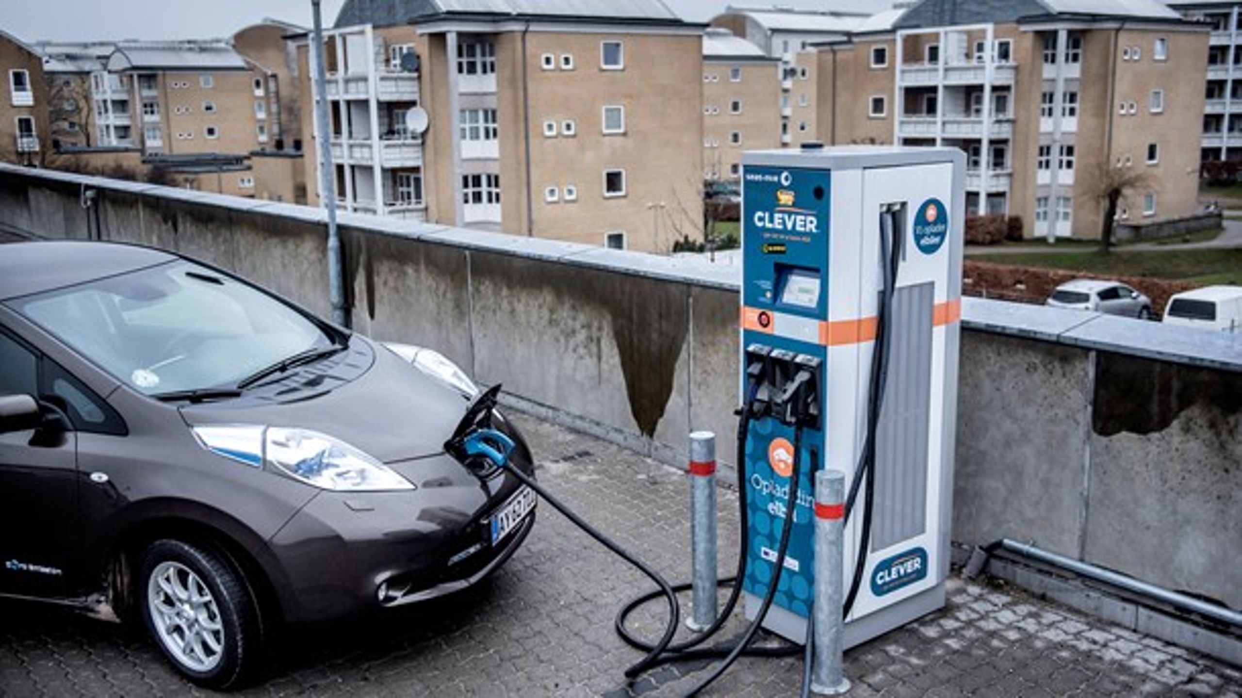 I Dansk Elbil Alliance har vi det mål, at elbiler og opladningshybridbiler skal udgøre ti procent af bilsalget i 2020, skriver&nbsp;Lærke Flader.&nbsp;