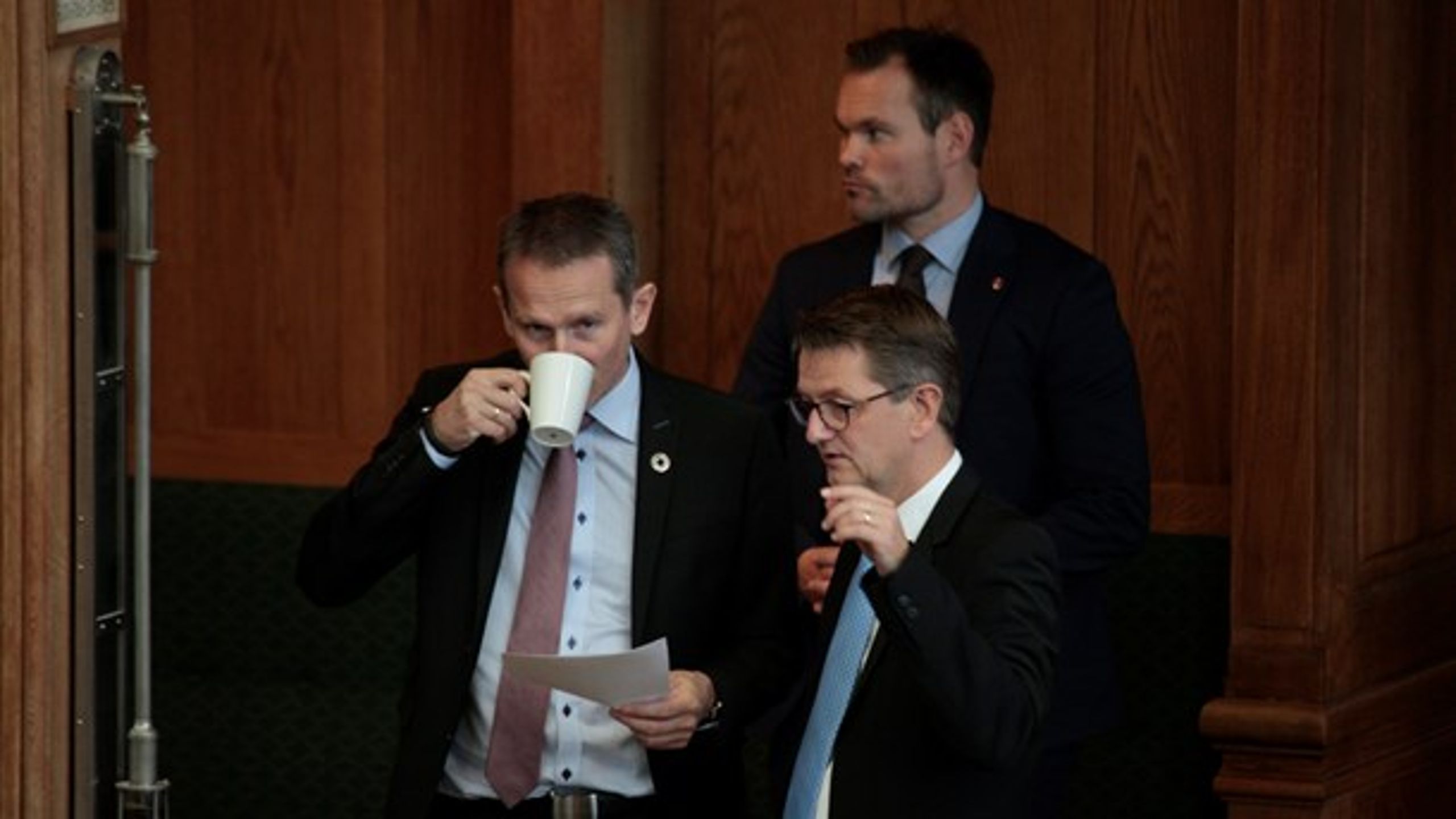 Torsten Schack Pedersen (V) er midlertidig formand for udvalget, indtil Venstre konstituerer sig i folketingsgruppen.